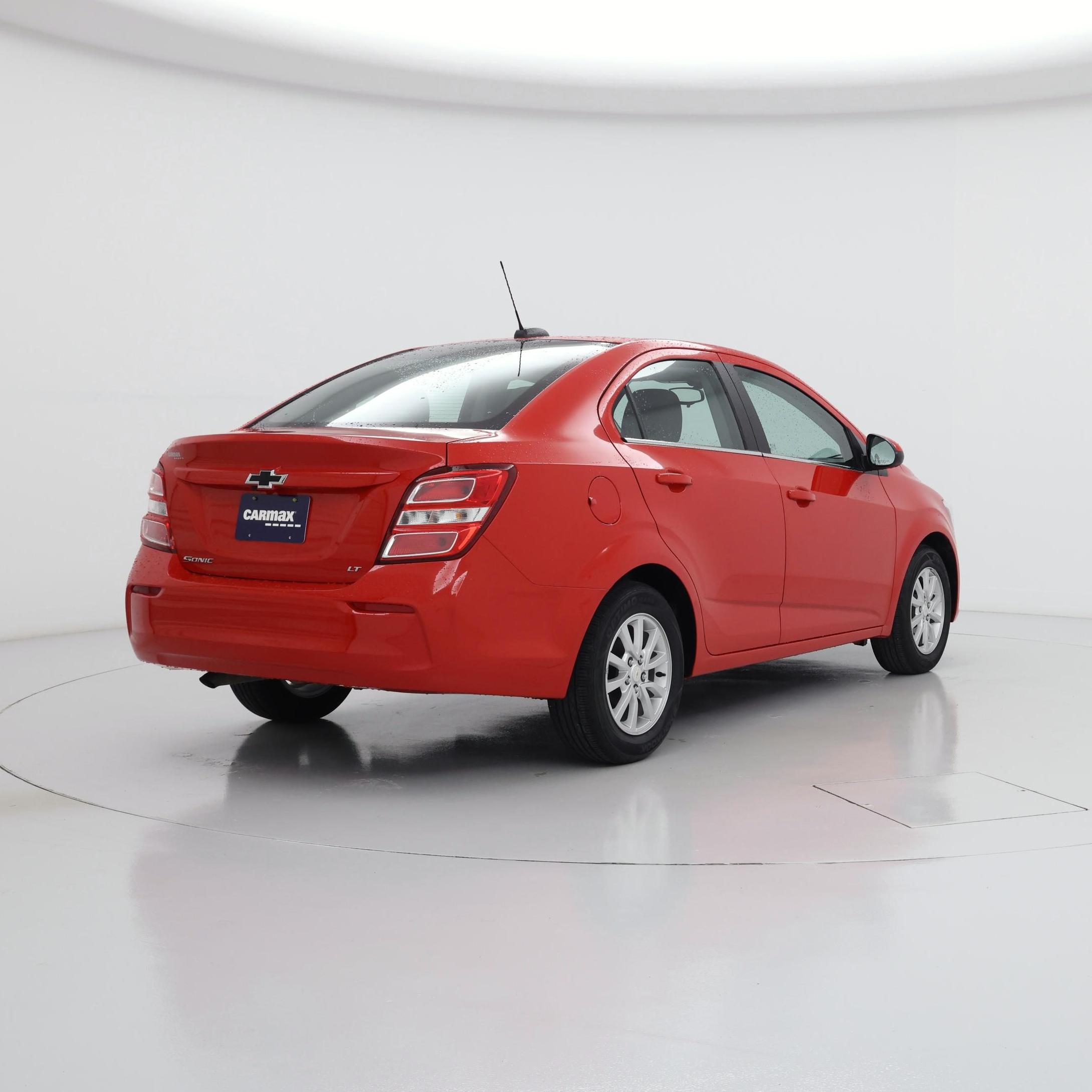 Thumbnail: 2020 Chevrolet Sonic - 8