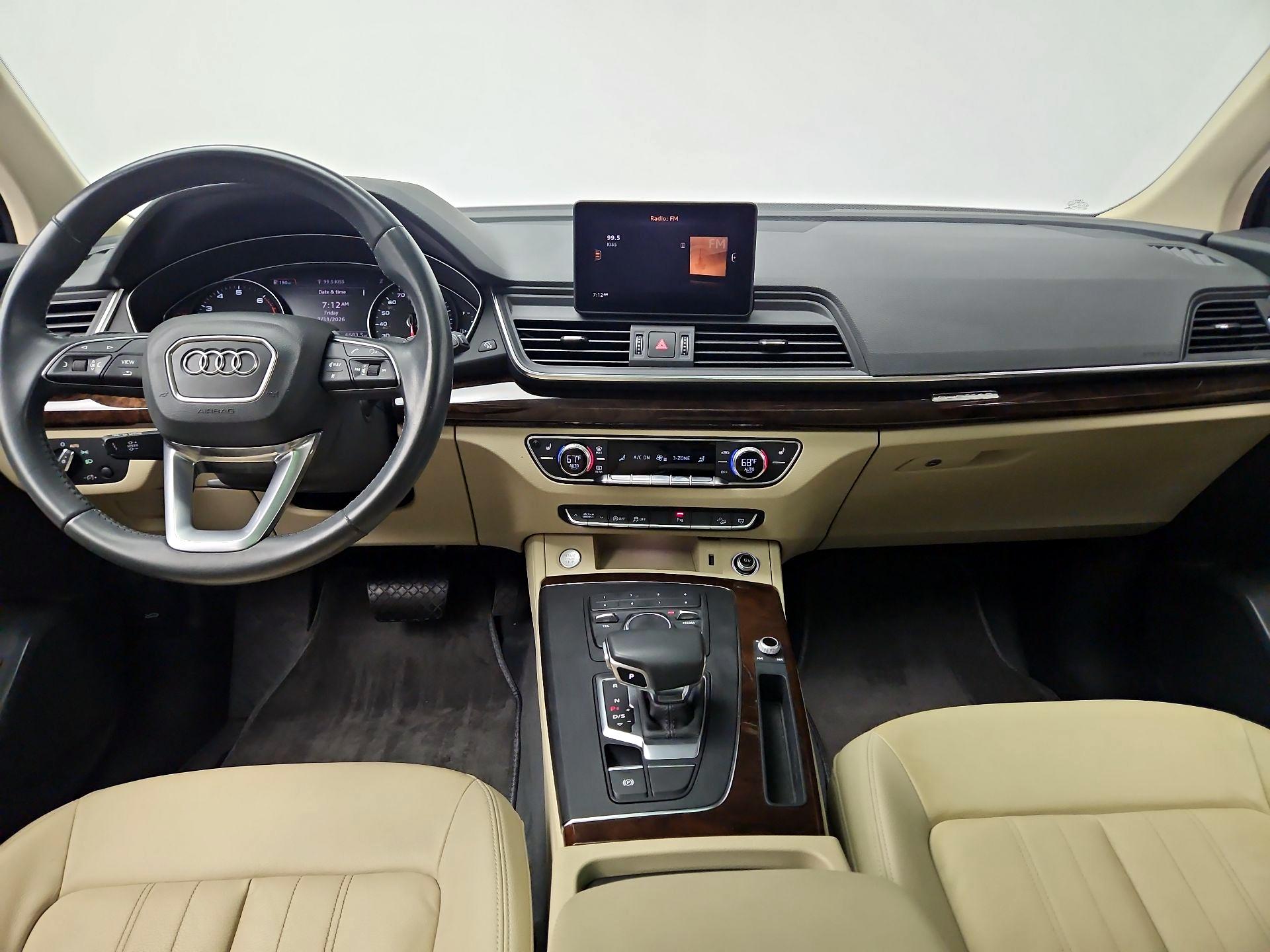 Thumbnail: 2020 Audi Q5 - 9