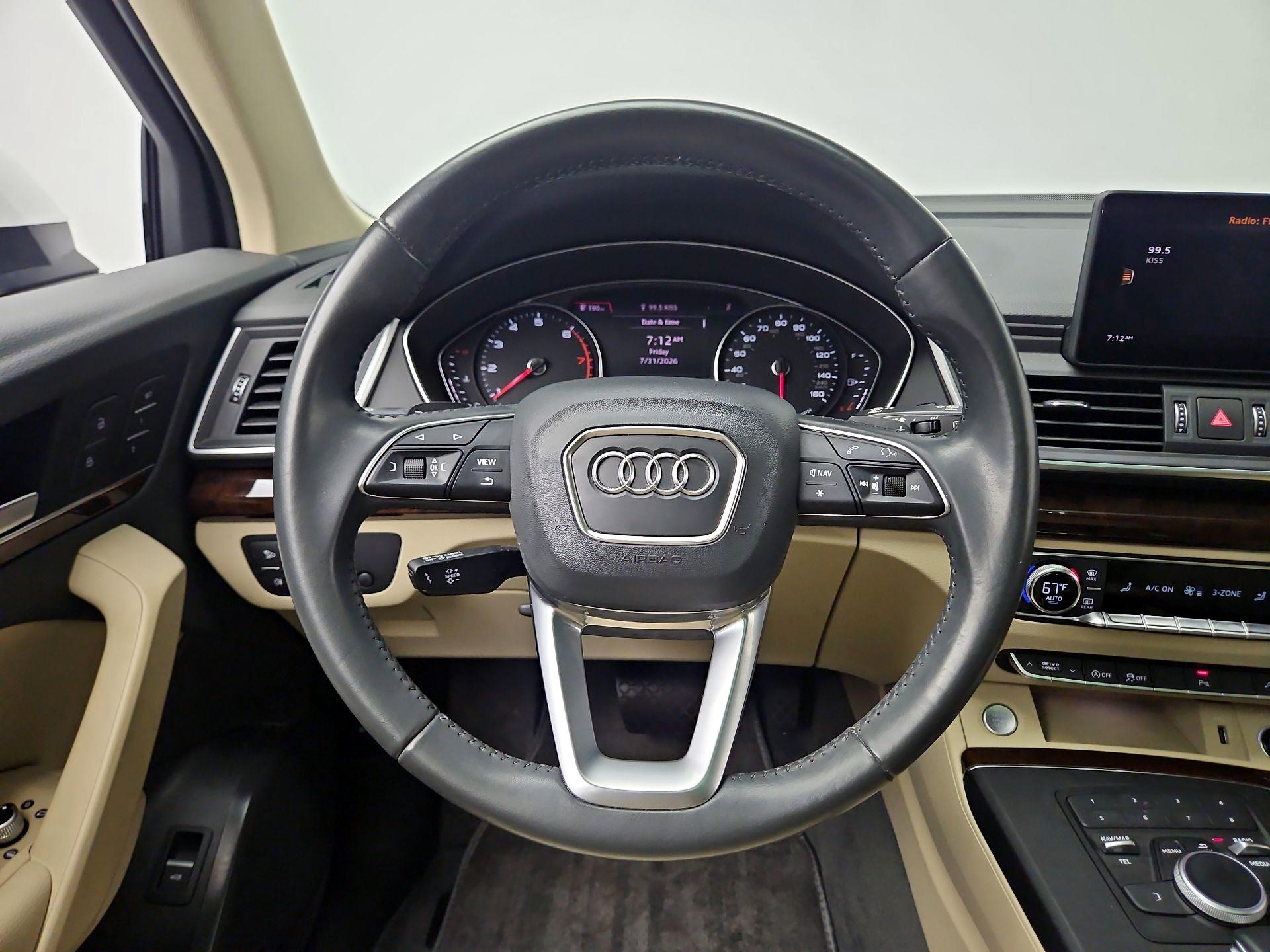 Thumbnail: 2020 Audi Q5 - 10