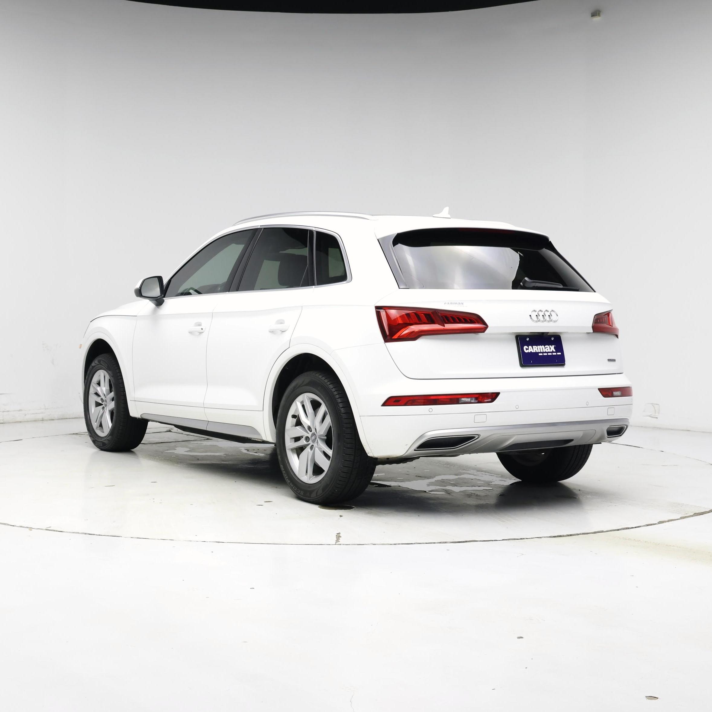 Thumbnail: 2020 Audi Q5 - 2