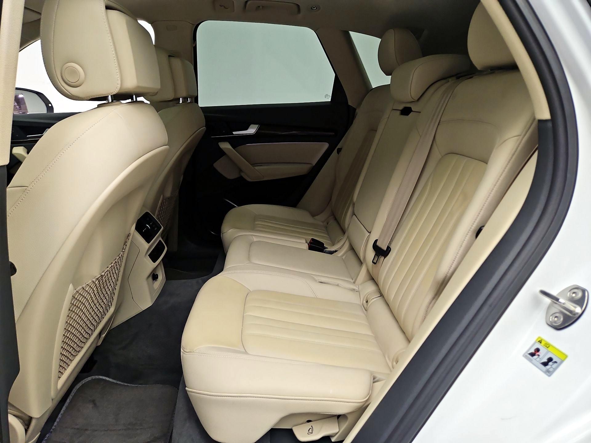 Thumbnail: 2020 Audi Q5 - 20