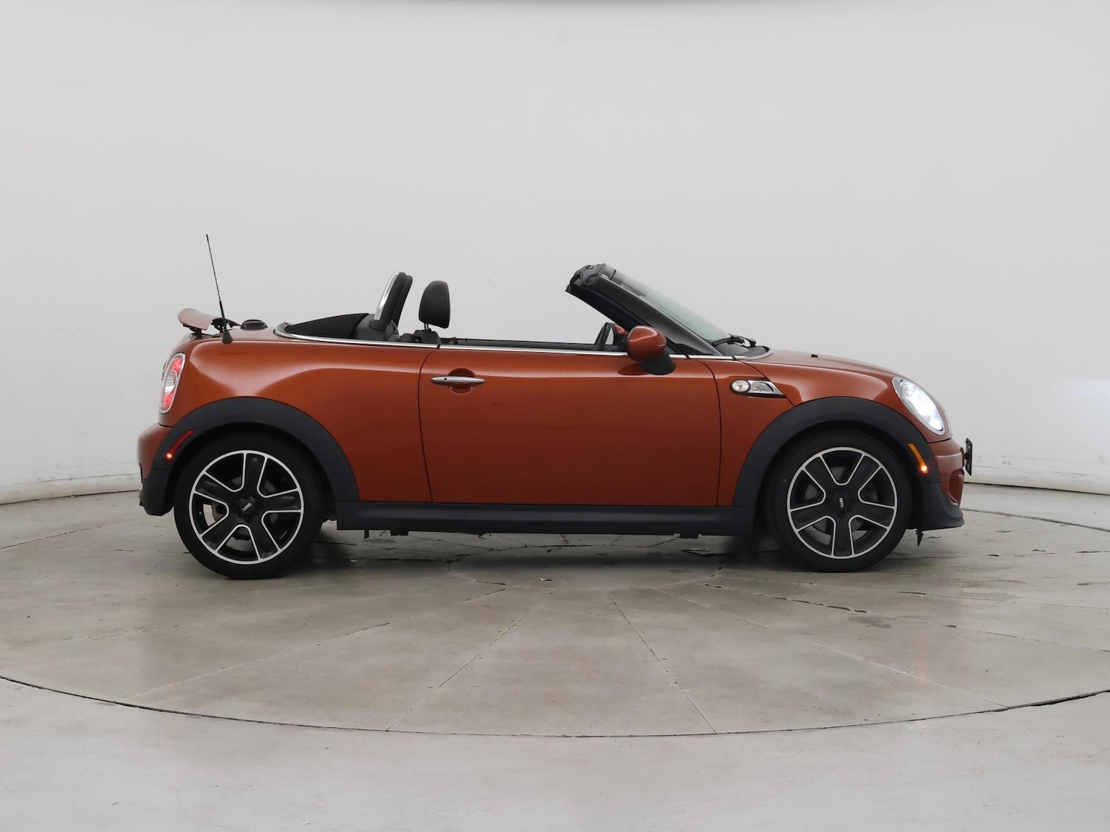 2015 MINI Cooper S - Photo 8