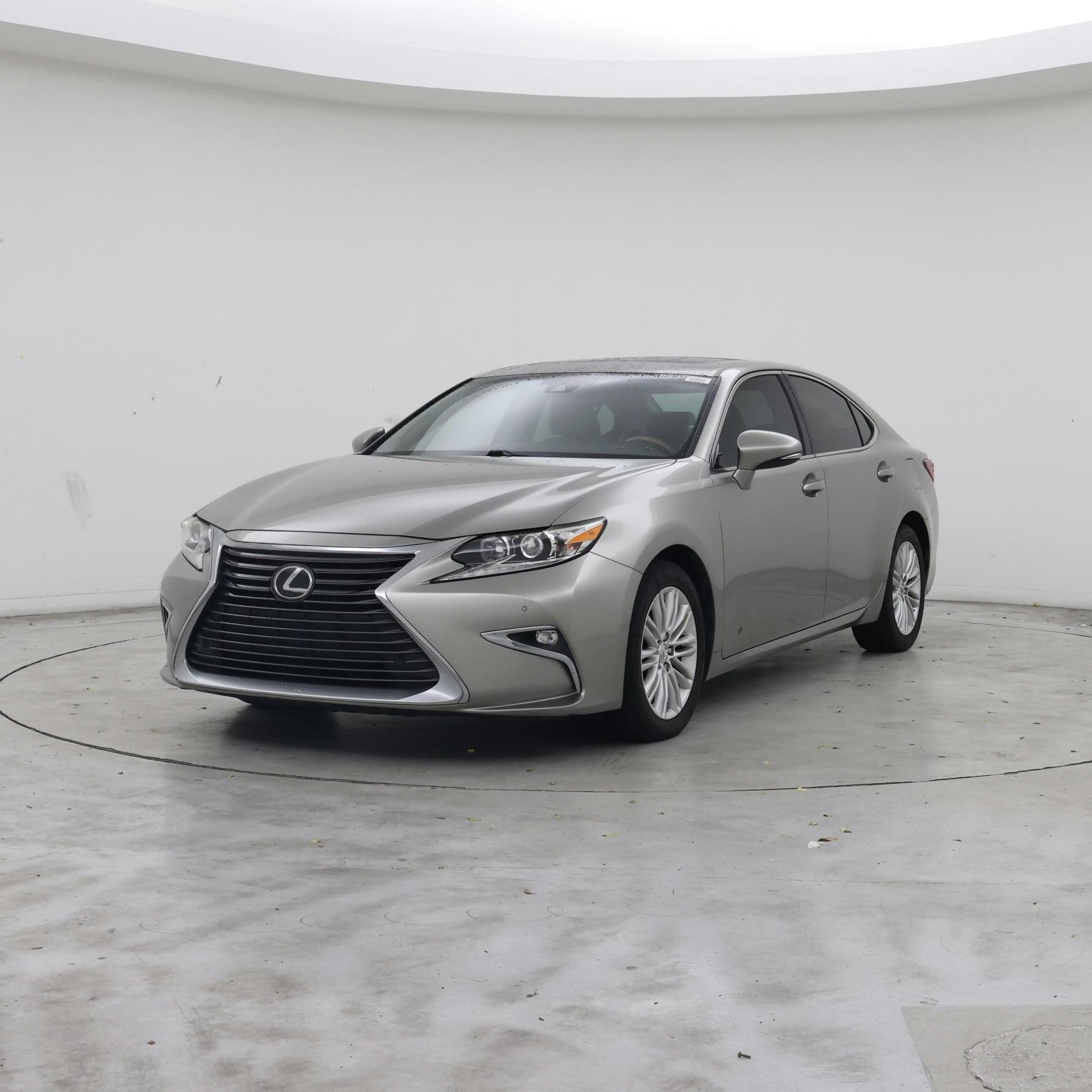 Thumbnail: 2017 Lexus ES - 4
