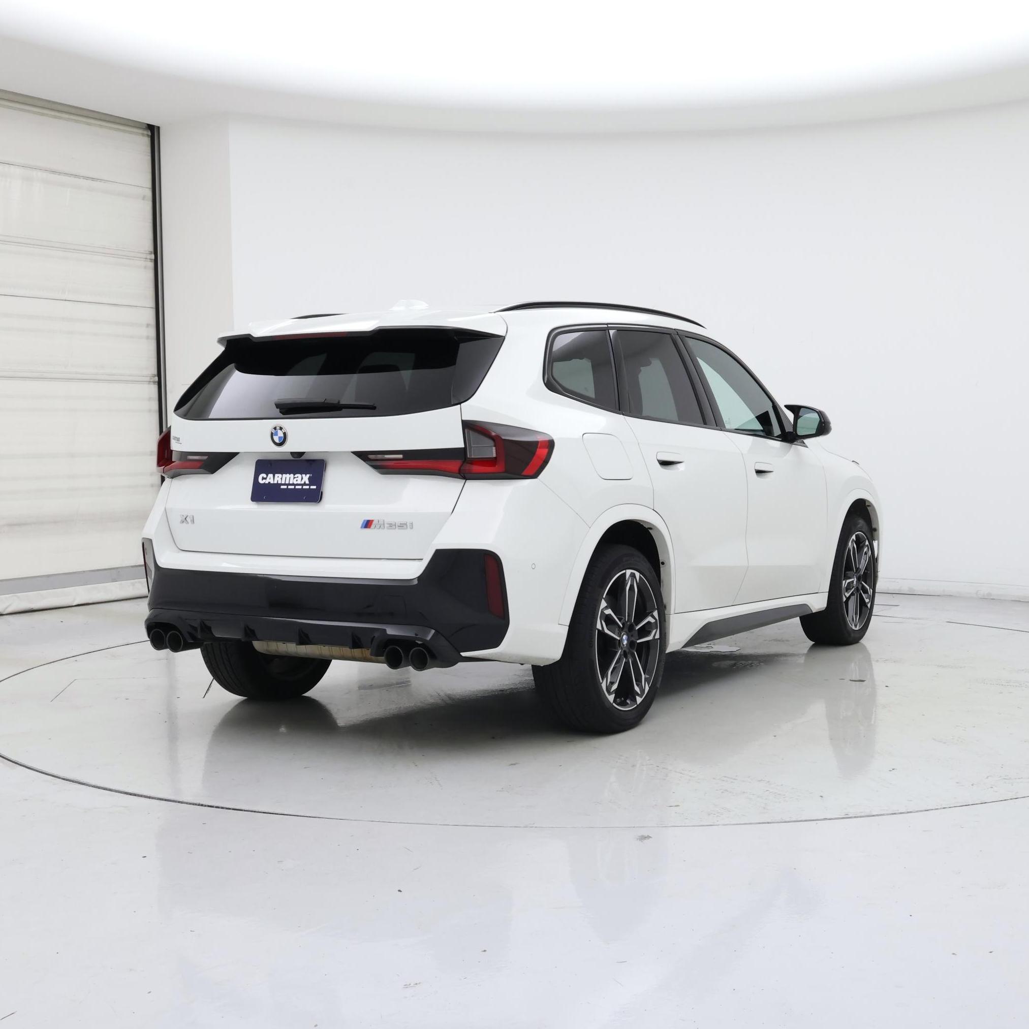 Thumbnail: 2024 BMW X1 - 8