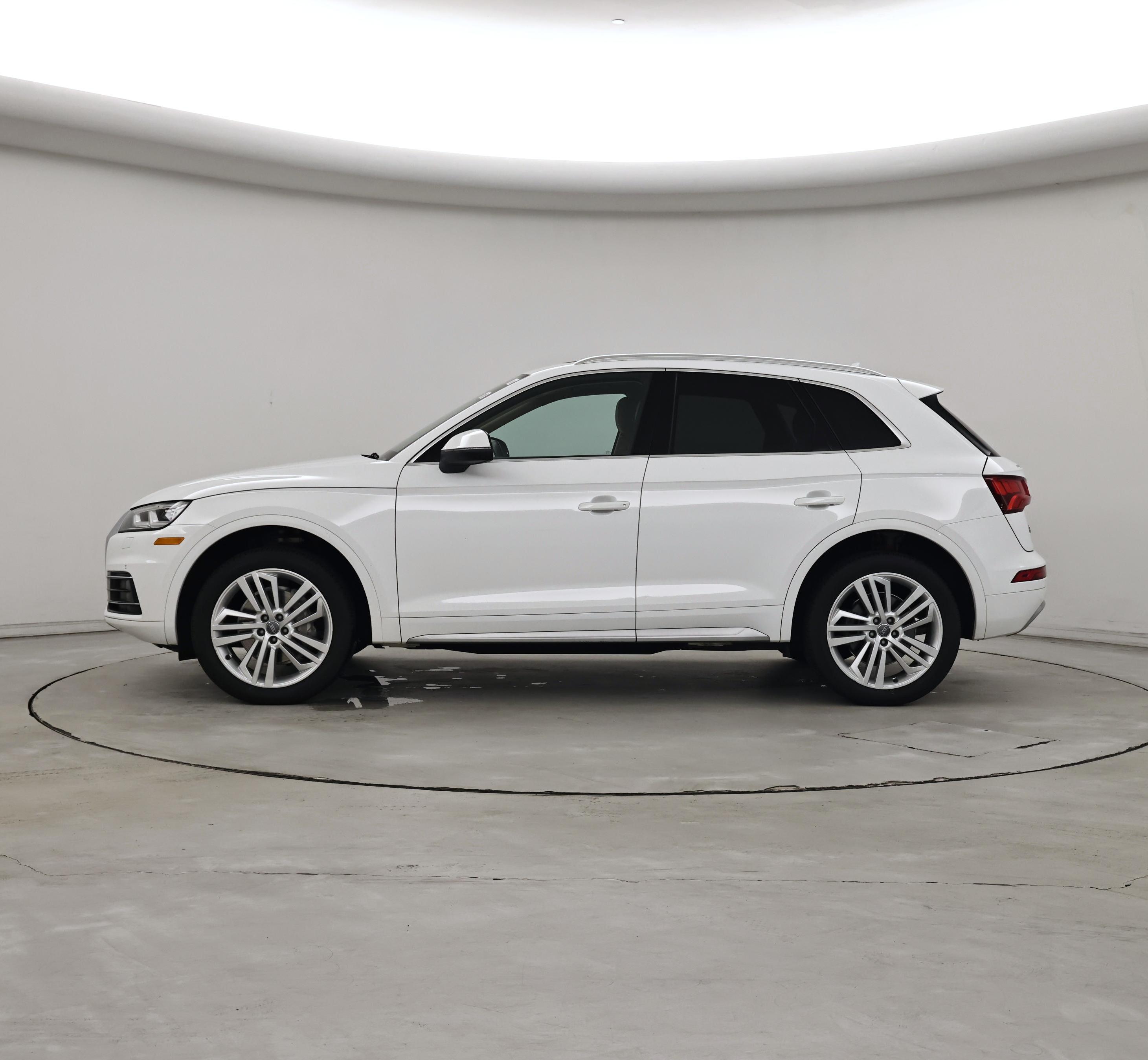 Thumbnail: 2018 Audi Q5 - 3