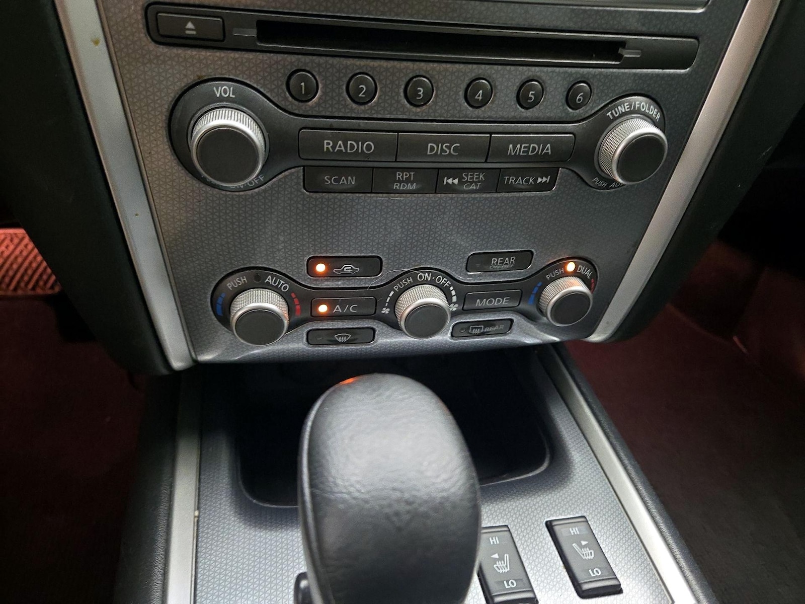 2017 Nissan Pathfinder SL - Photo 16