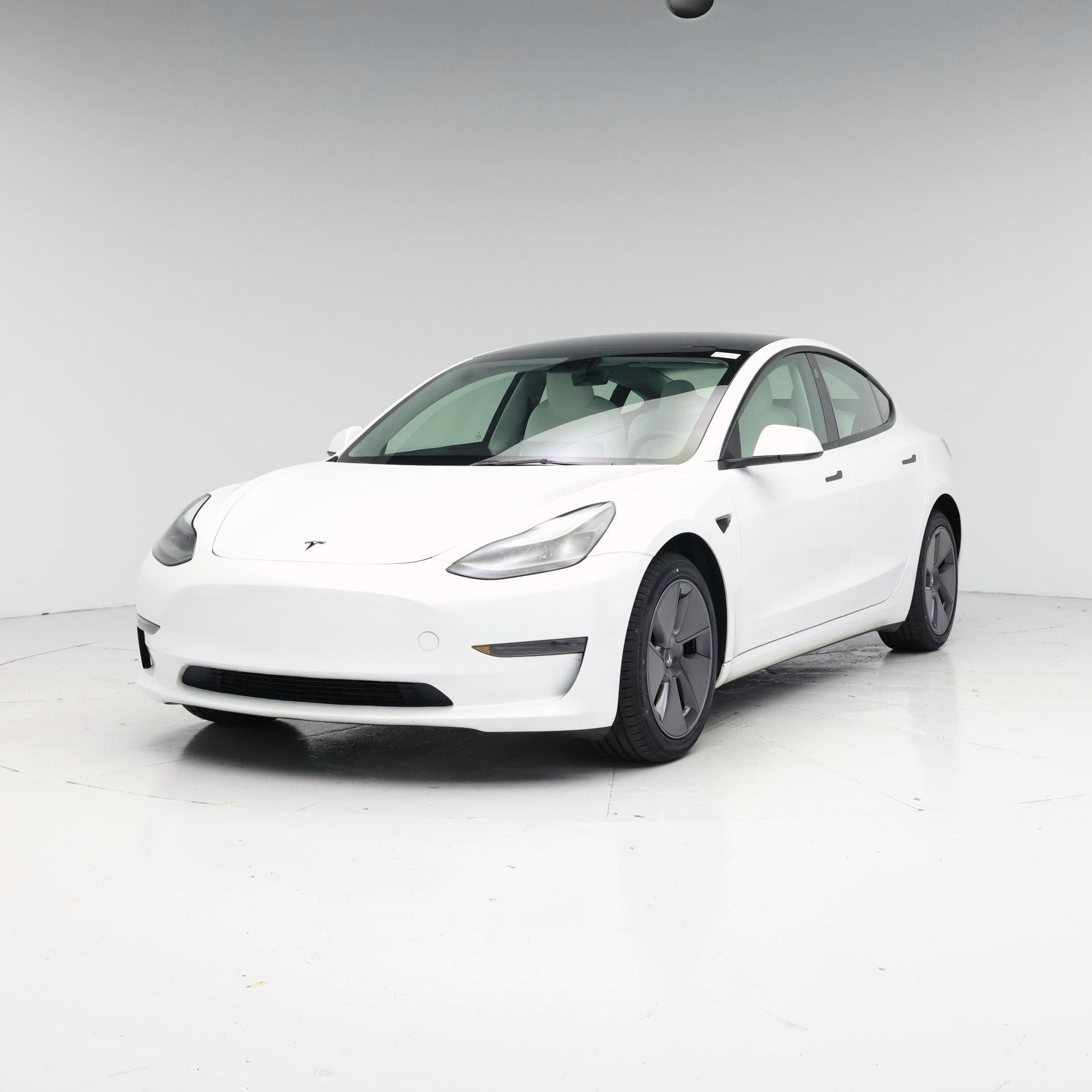 Thumbnail: 2023 Tesla Model 3 - 4