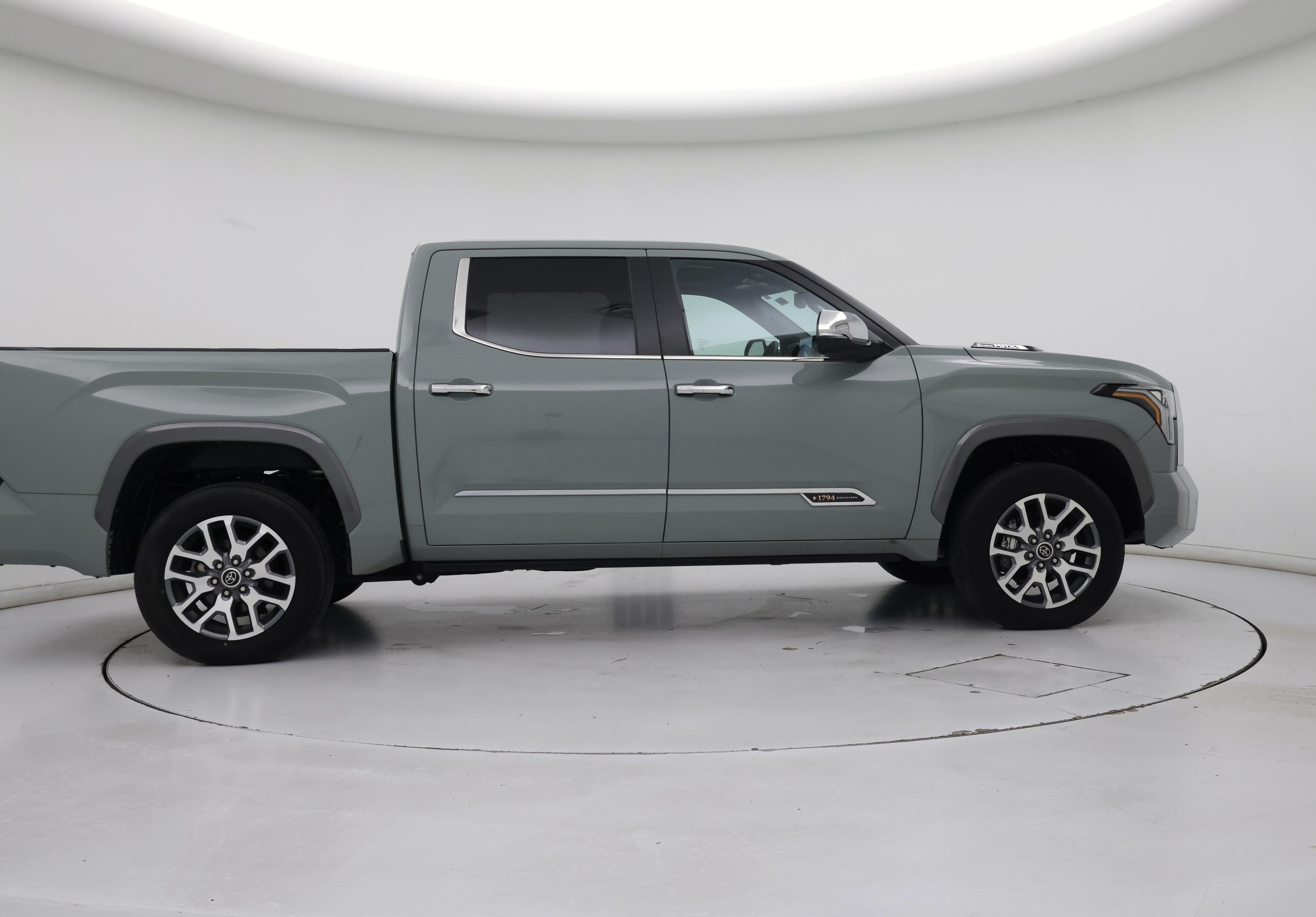 Thumbnail: 2024 Toyota Tundra - 7