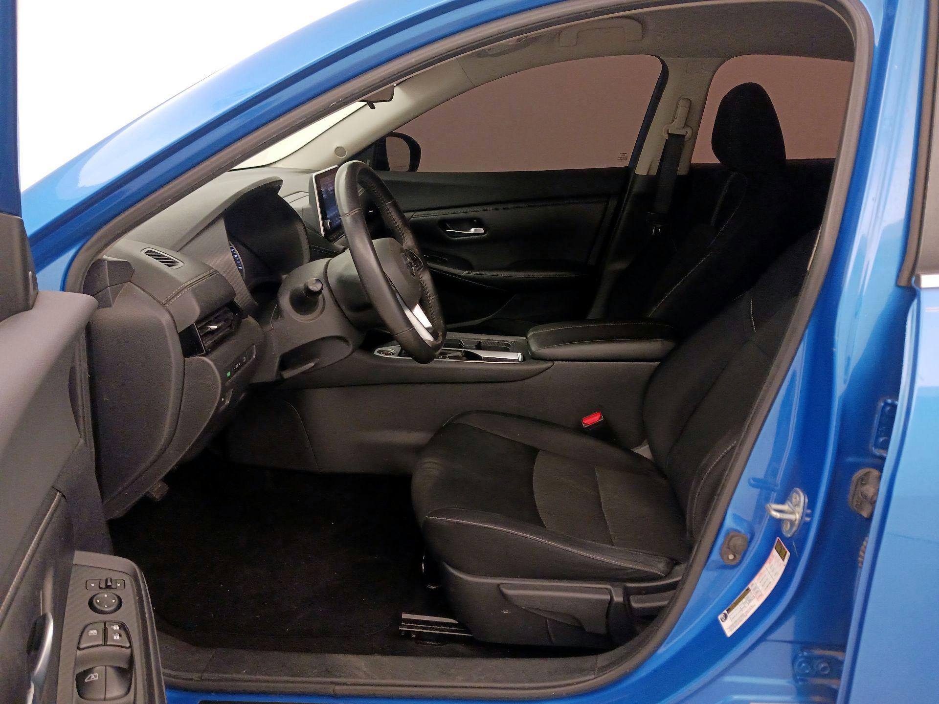 Thumbnail: 2021 Nissan Sentra - 11