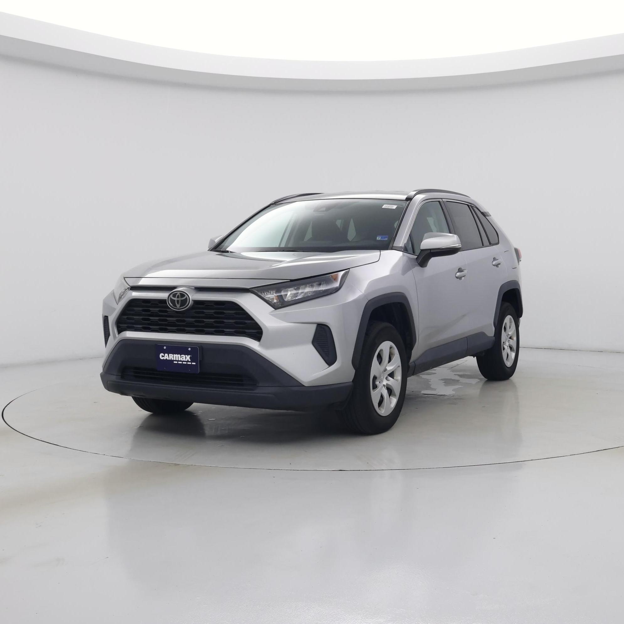 Thumbnail: 2019 Toyota RAV4 - 4