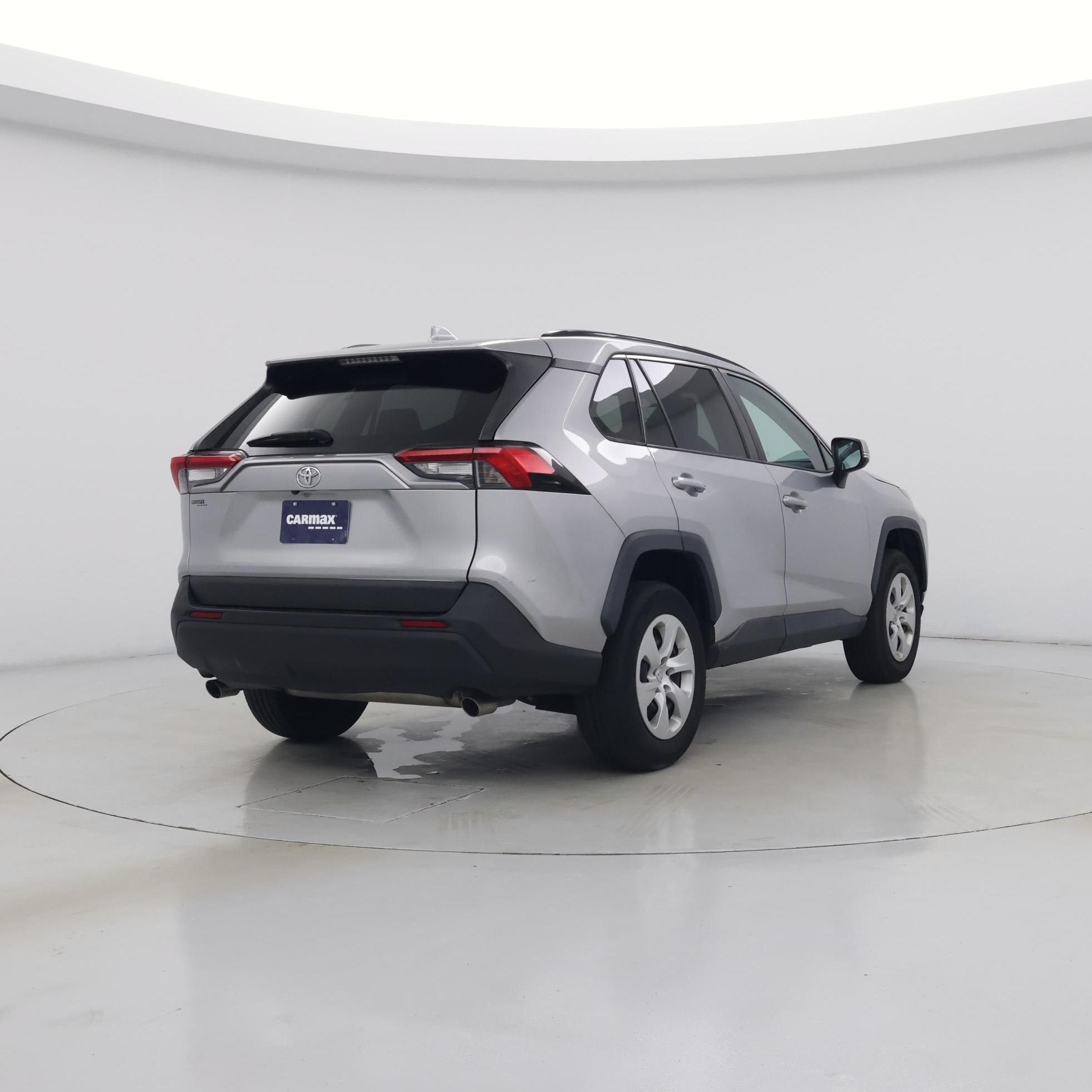 Thumbnail: 2019 Toyota RAV4 - 8