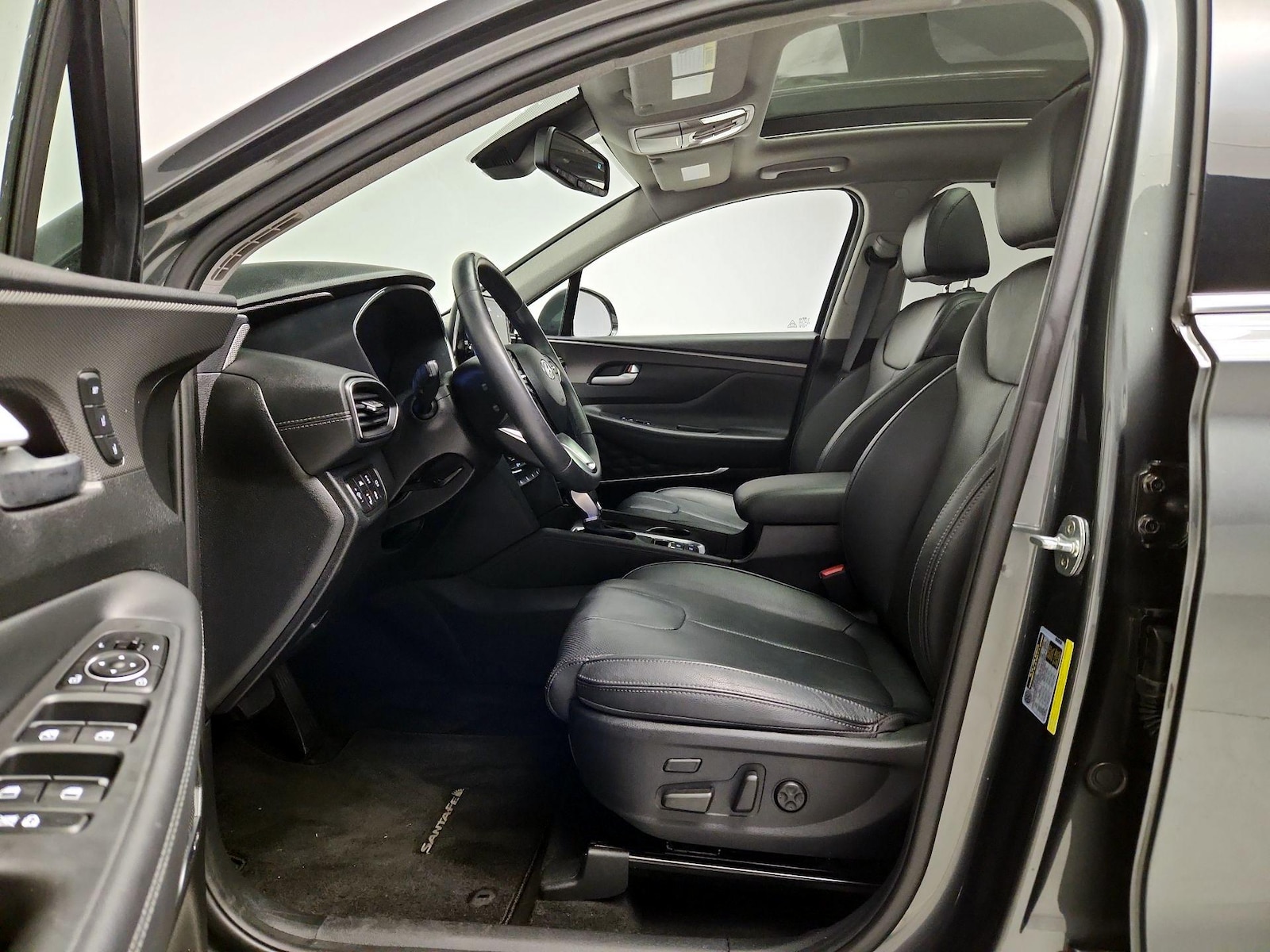 2020 Hyundai Santa Fe Limited - Photo 12
