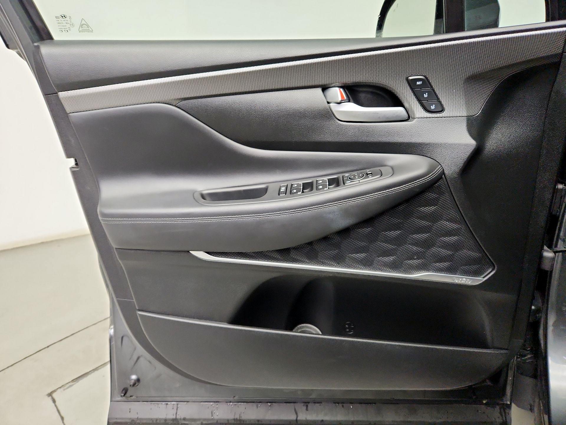 Thumbnail: 2020 Hyundai Santa Fe - 12