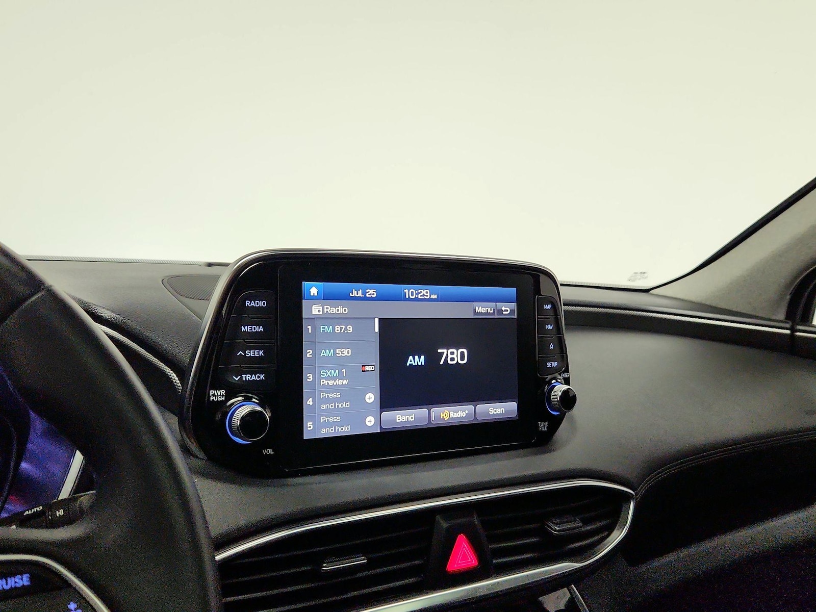 2020 Hyundai Santa Fe Limited - Photo 16