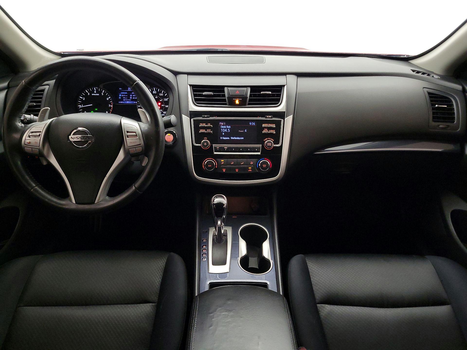 Thumbnail: 2018 Nissan Altima - 9