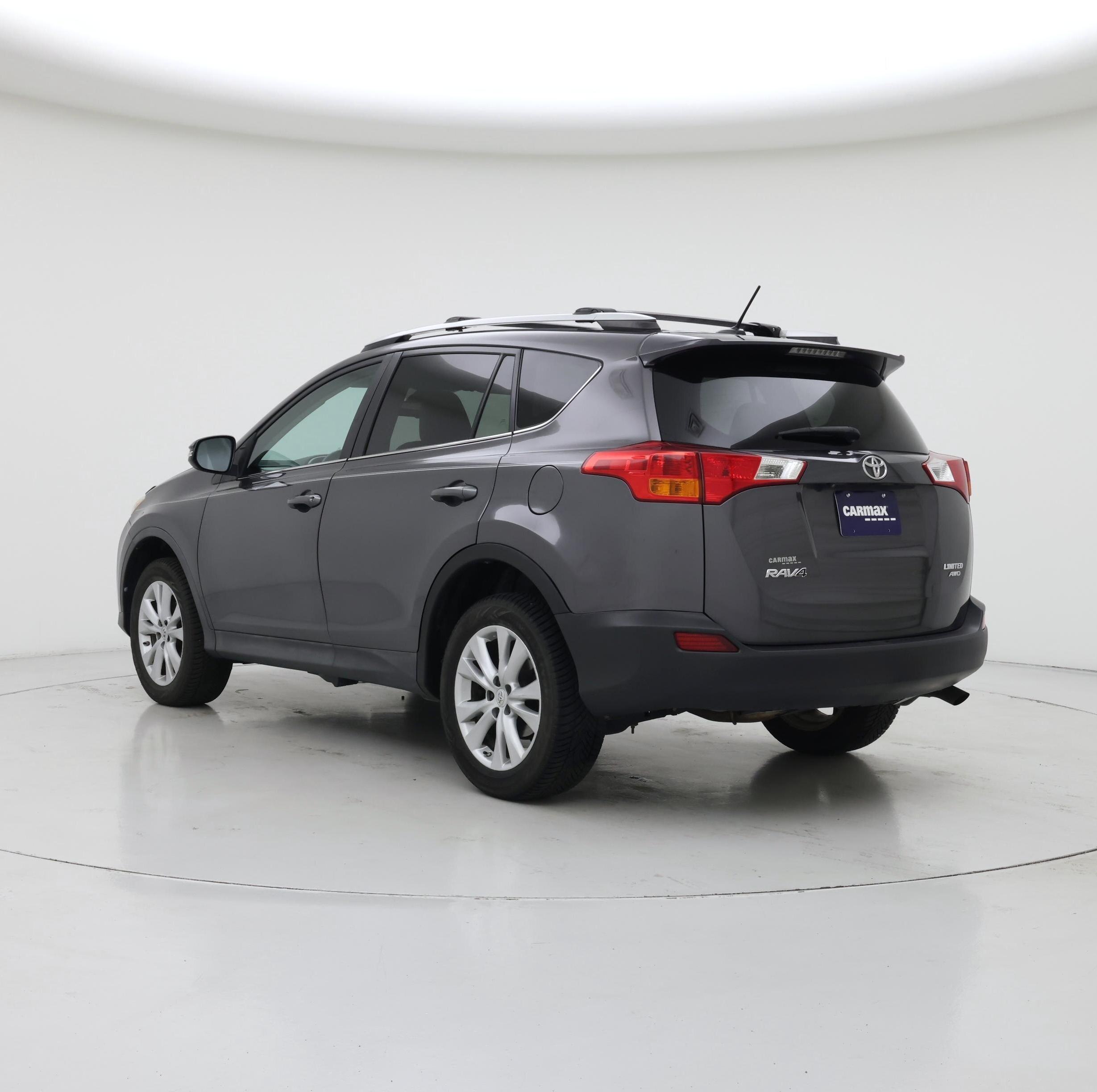 Thumbnail: 2014 Toyota RAV4 - 2
