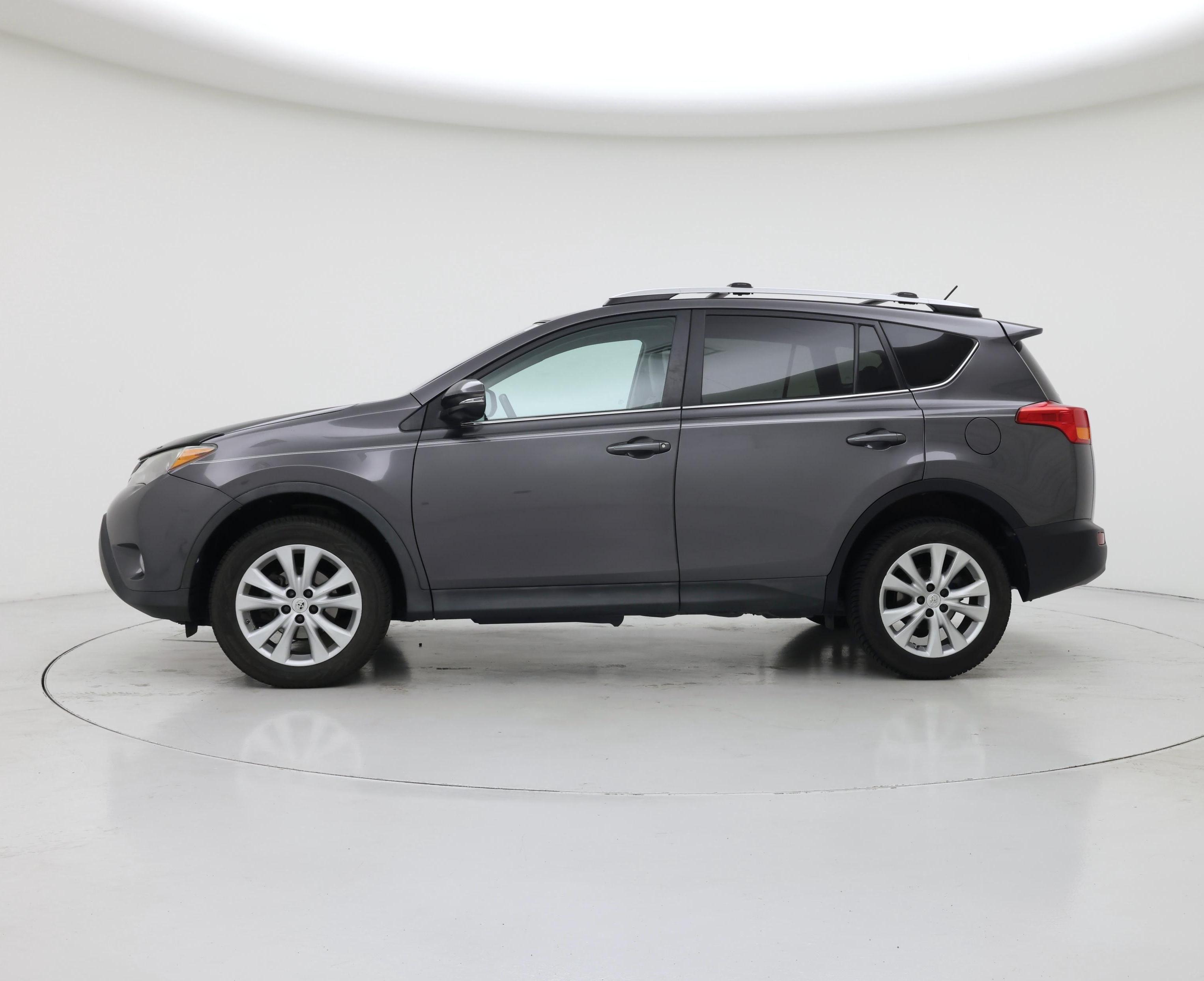 Thumbnail: 2014 Toyota RAV4 - 3