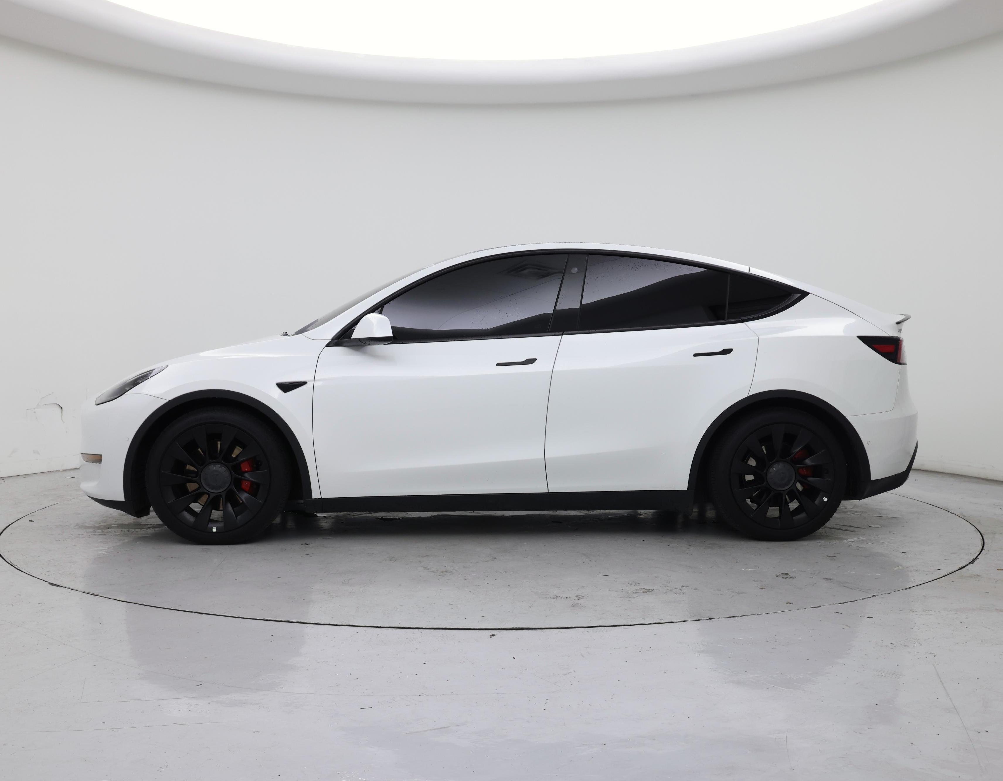 Thumbnail: 2022 Tesla Model Y - 3