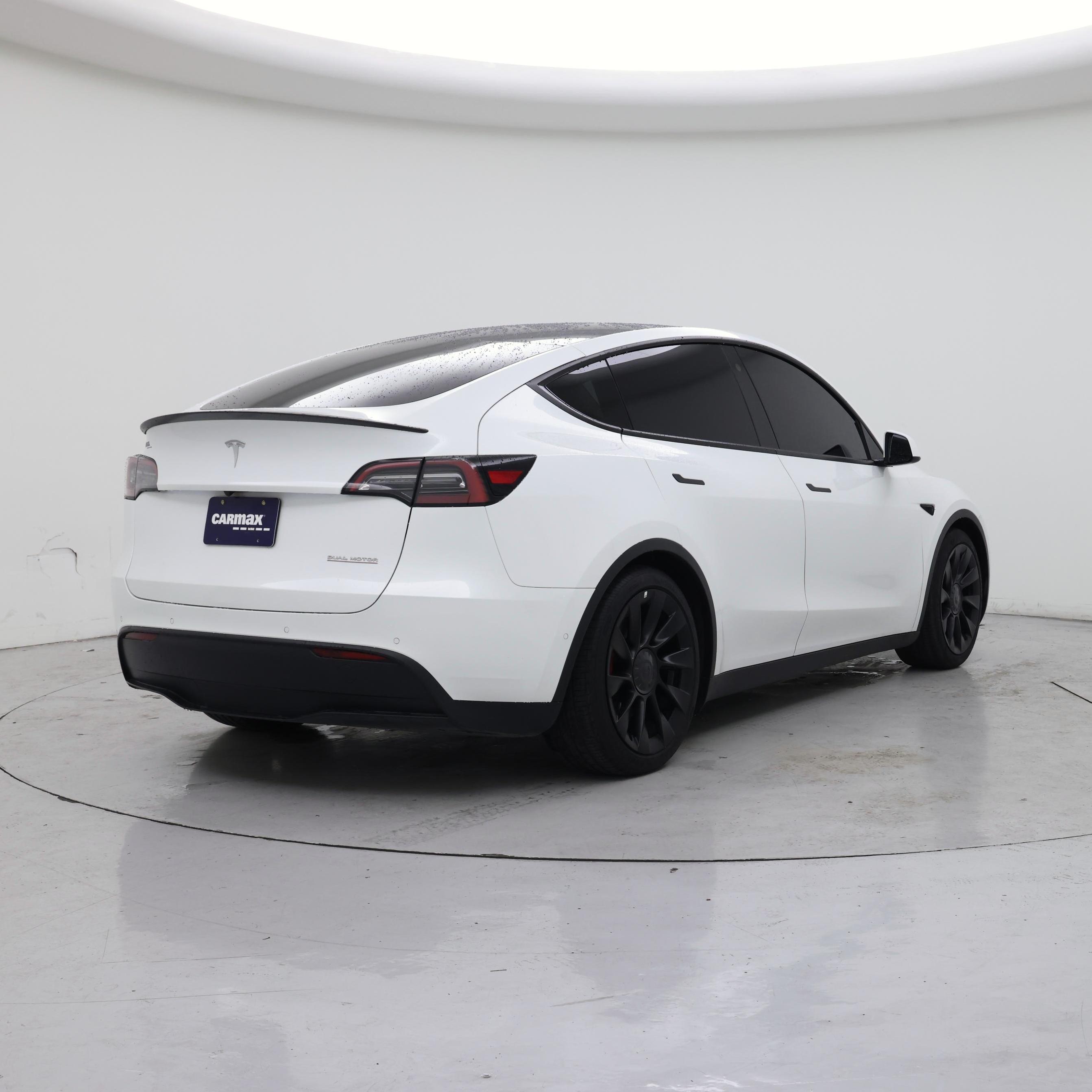 Thumbnail: 2022 Tesla Model Y - 8