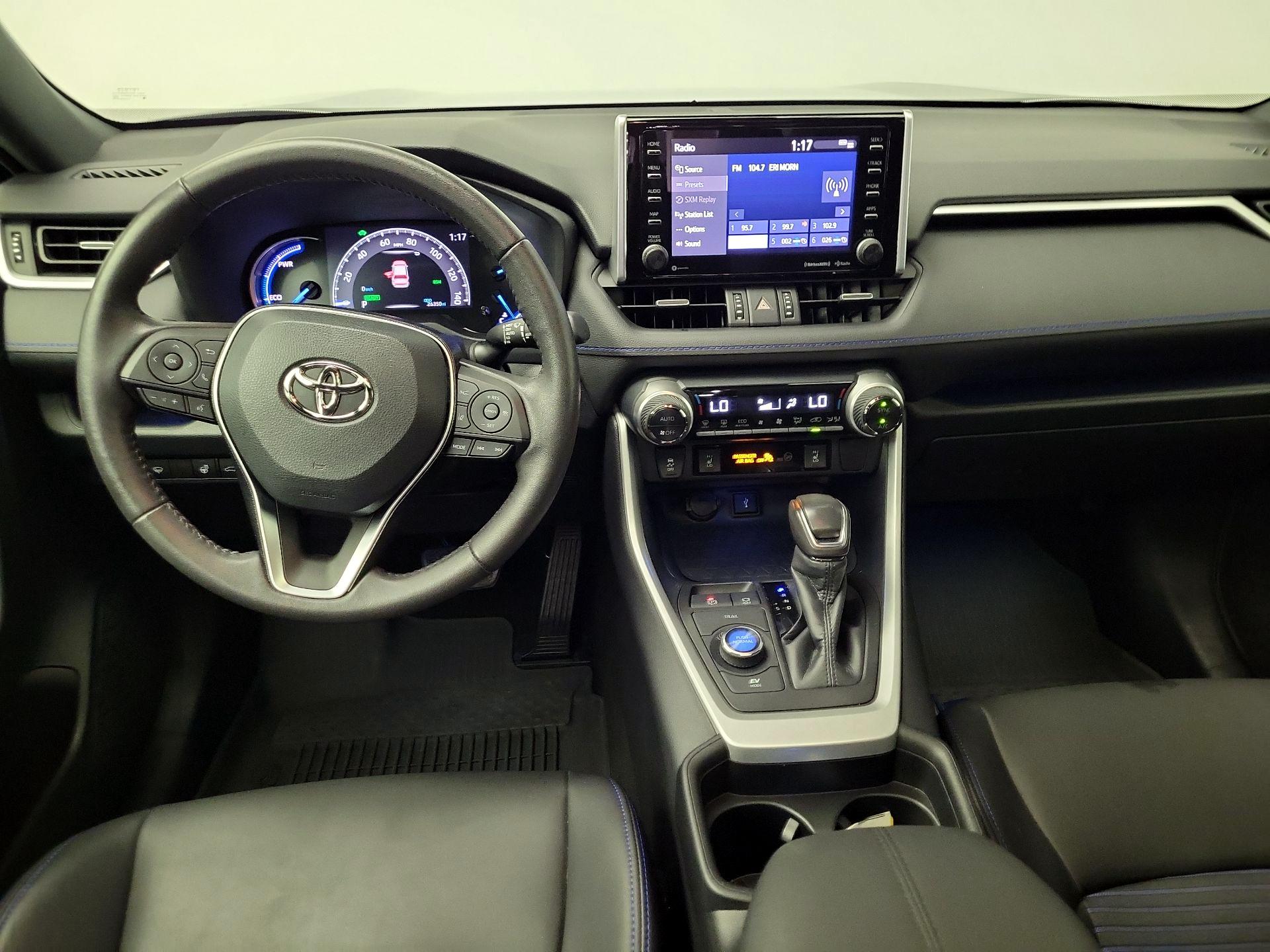 Thumbnail: 2021 Toyota RAV4 - 9