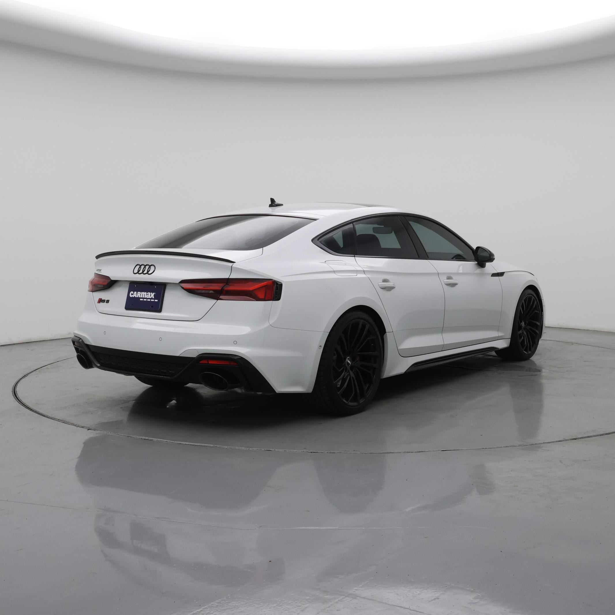 Thumbnail: 2021 Audi RS 5 - 8
