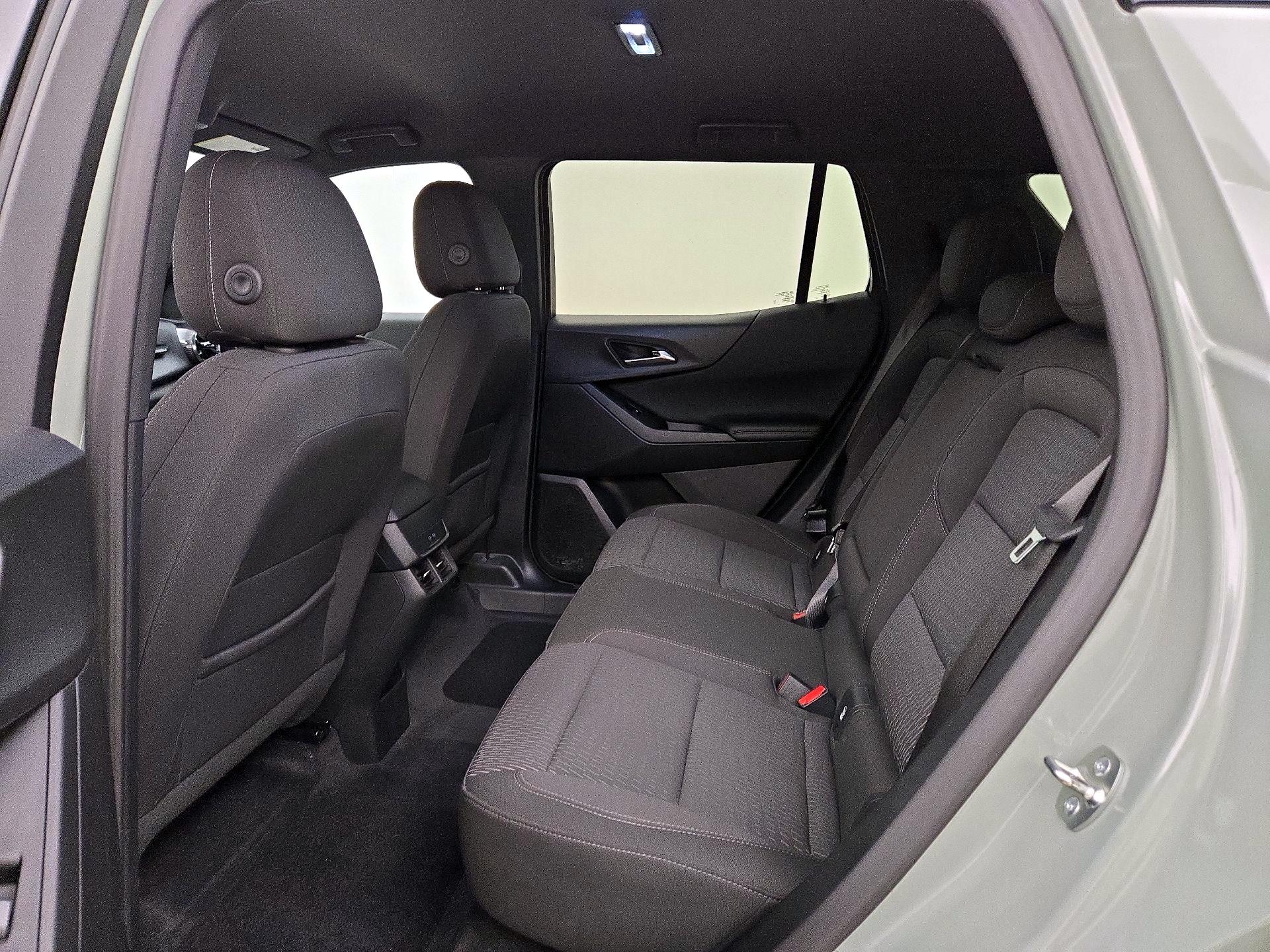 Thumbnail: 2025 Chevrolet Equinox - 19
