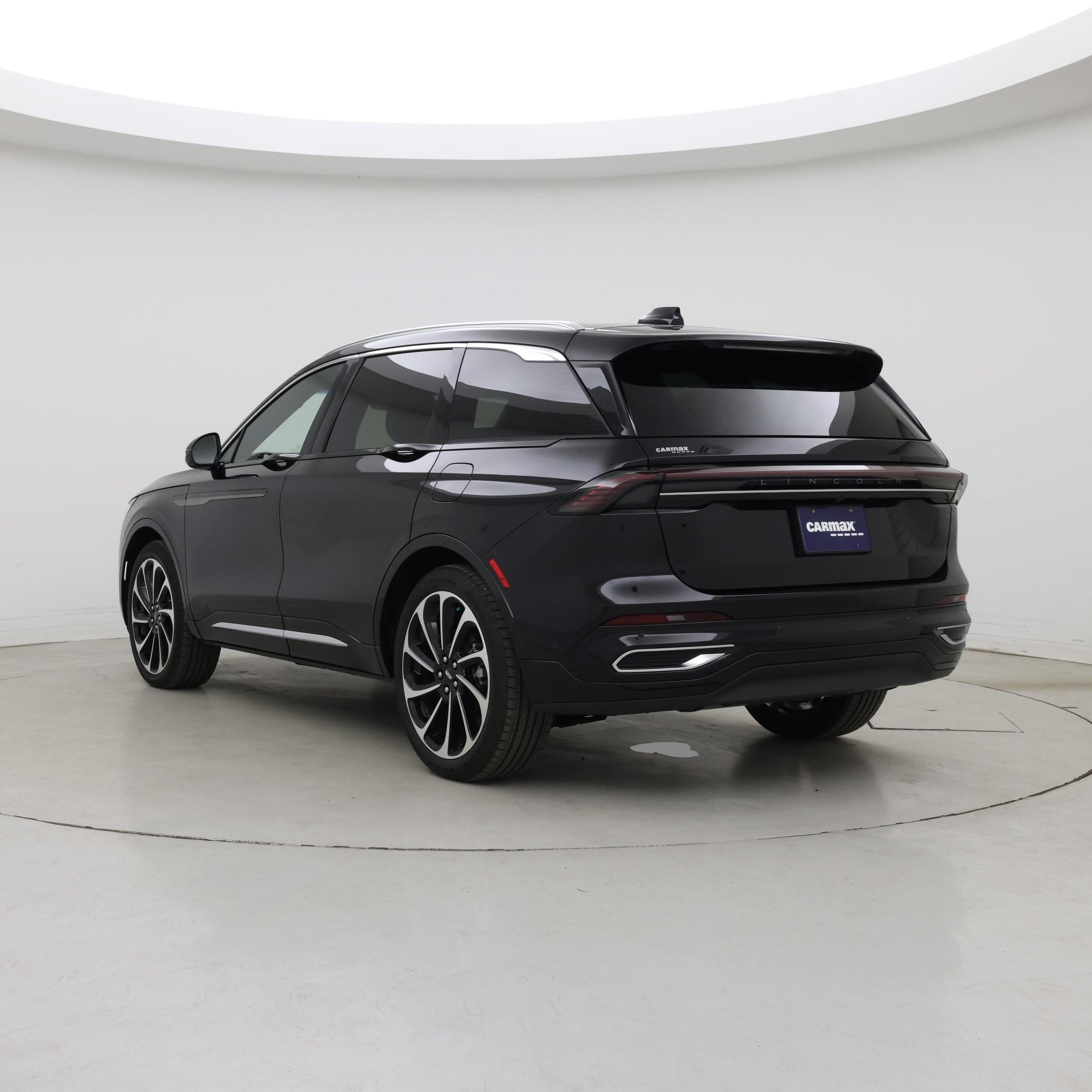 Thumbnail: 2024 Lincoln Nautilus - 2