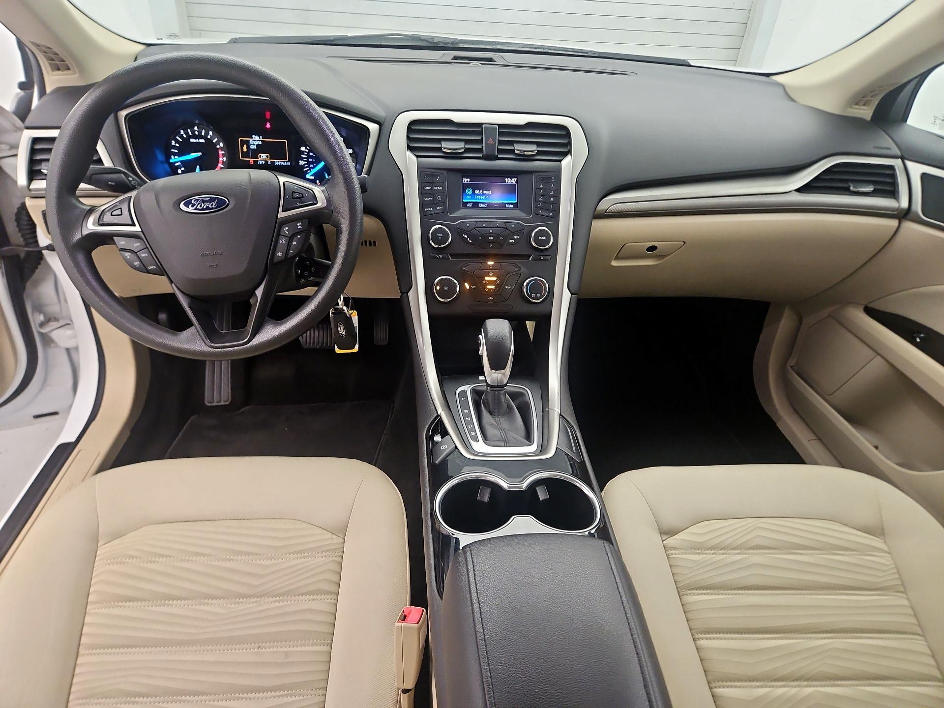 Thumbnail: 2016 Ford Fusion - 9