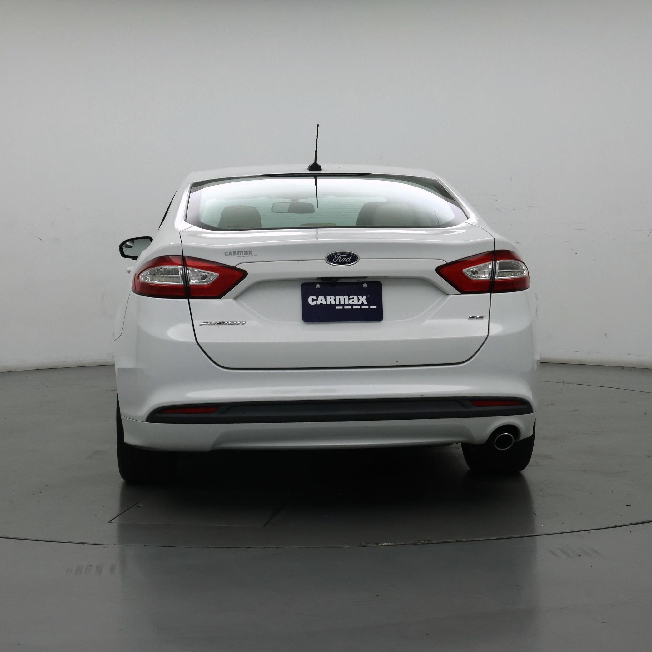 Thumbnail: 2016 Ford Fusion - 6