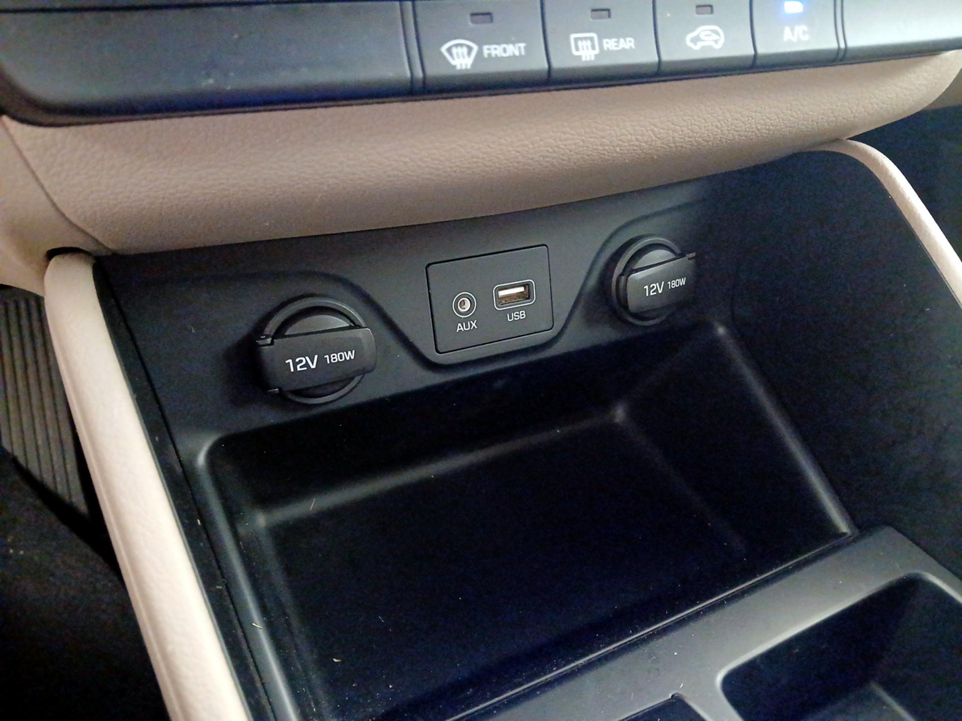 Thumbnail: 2017 Hyundai Tucson - 18