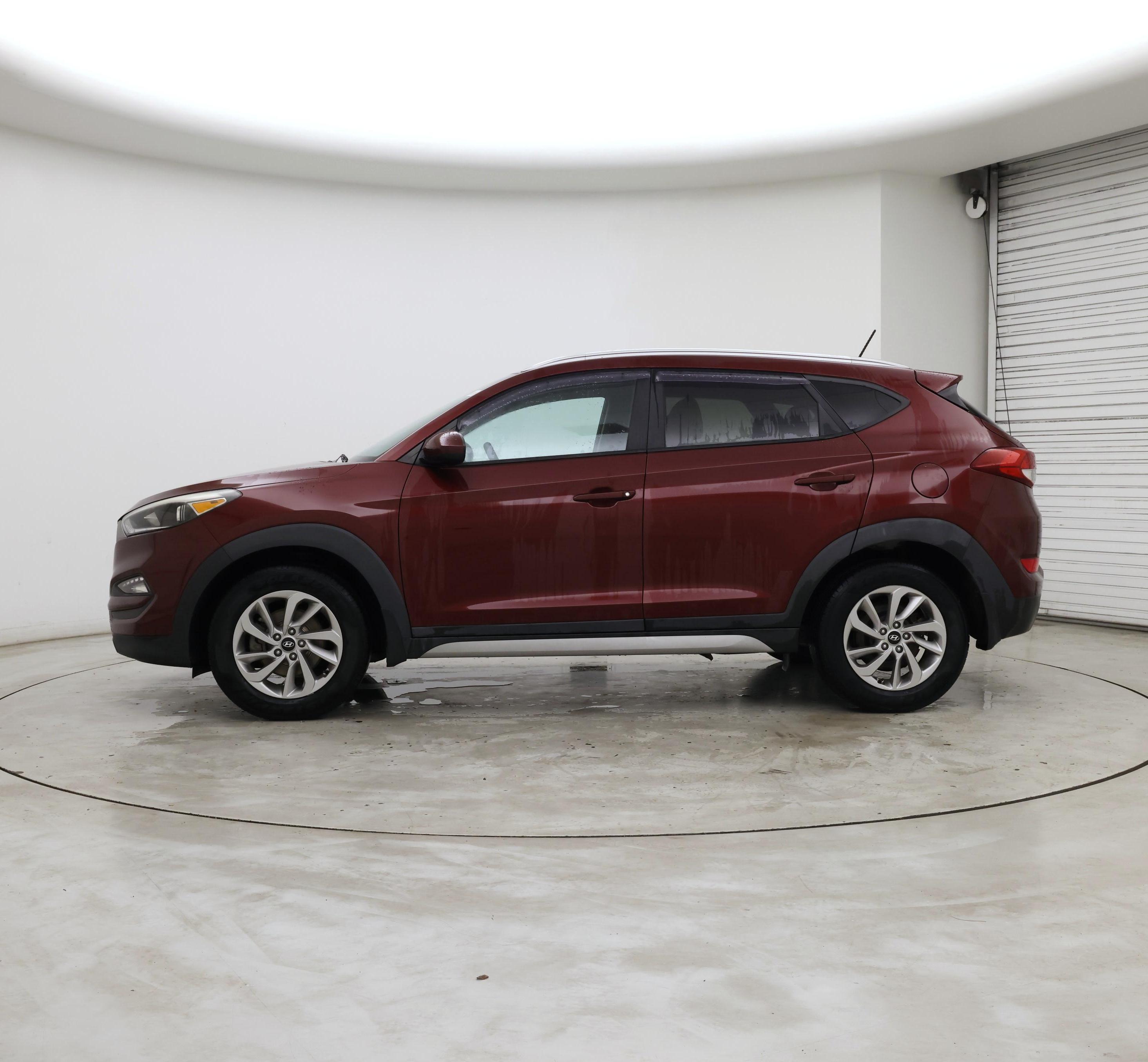 Thumbnail: 2017 Hyundai Tucson - 3