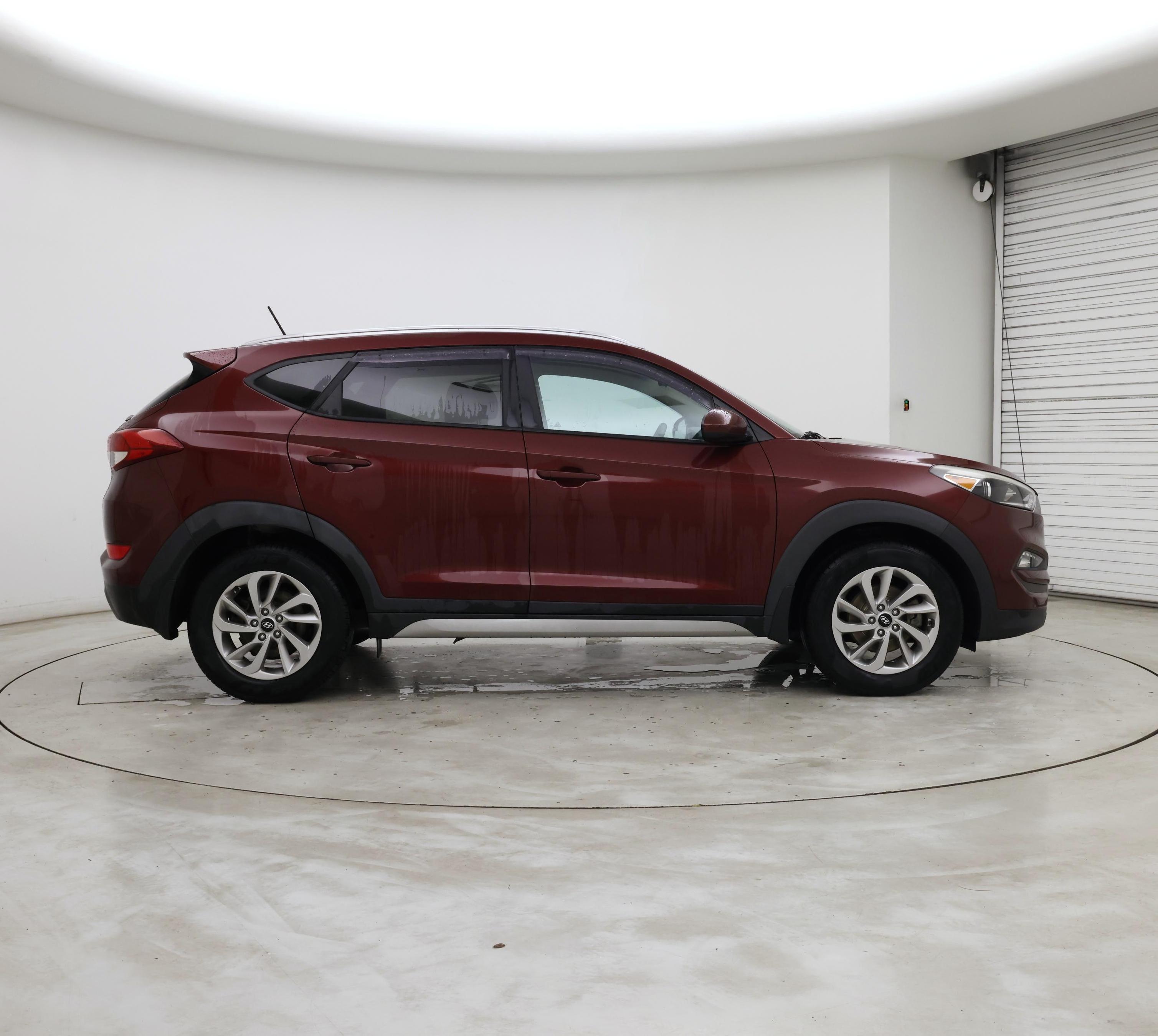 Thumbnail: 2017 Hyundai Tucson - 7