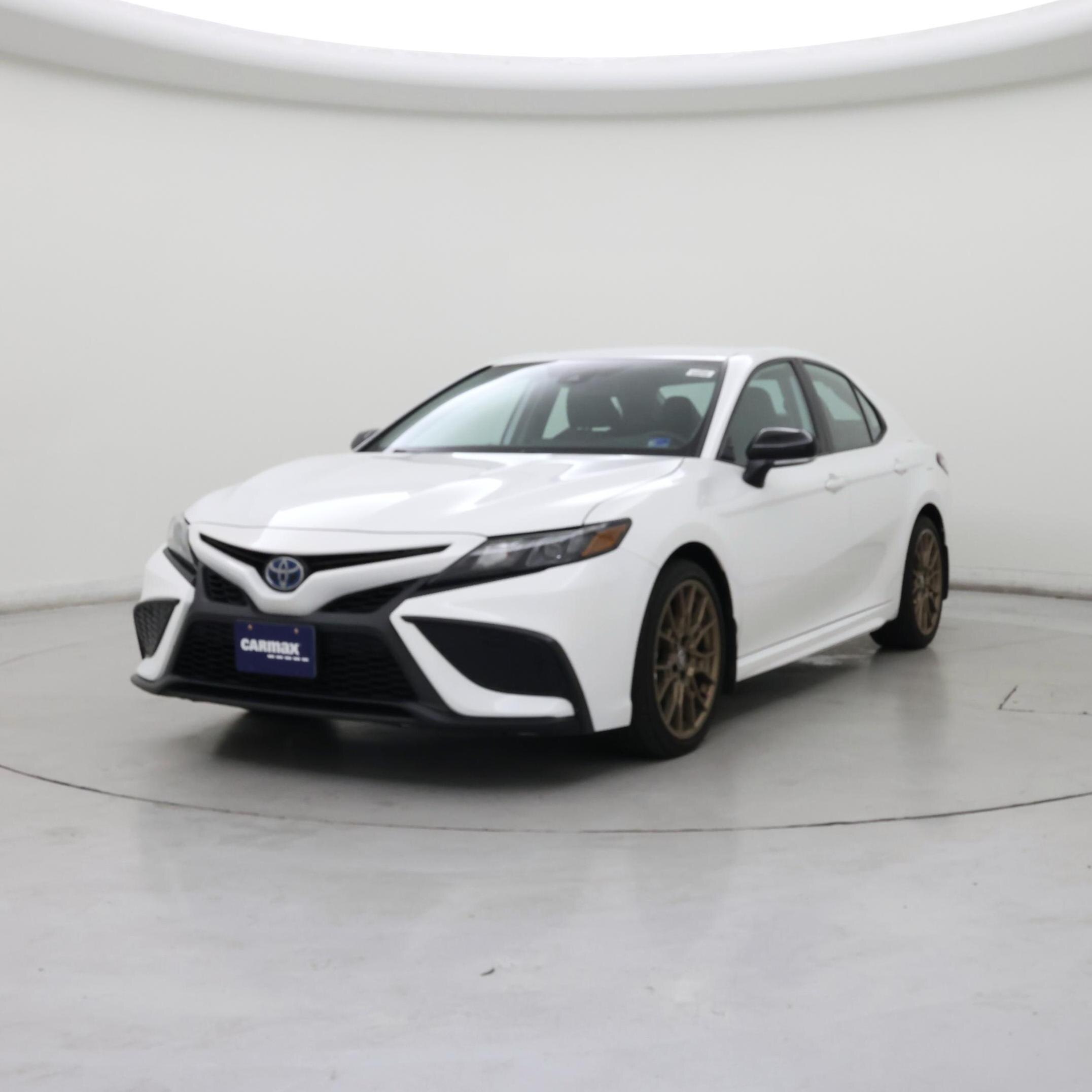 Thumbnail: 2024 Toyota Camry - 4