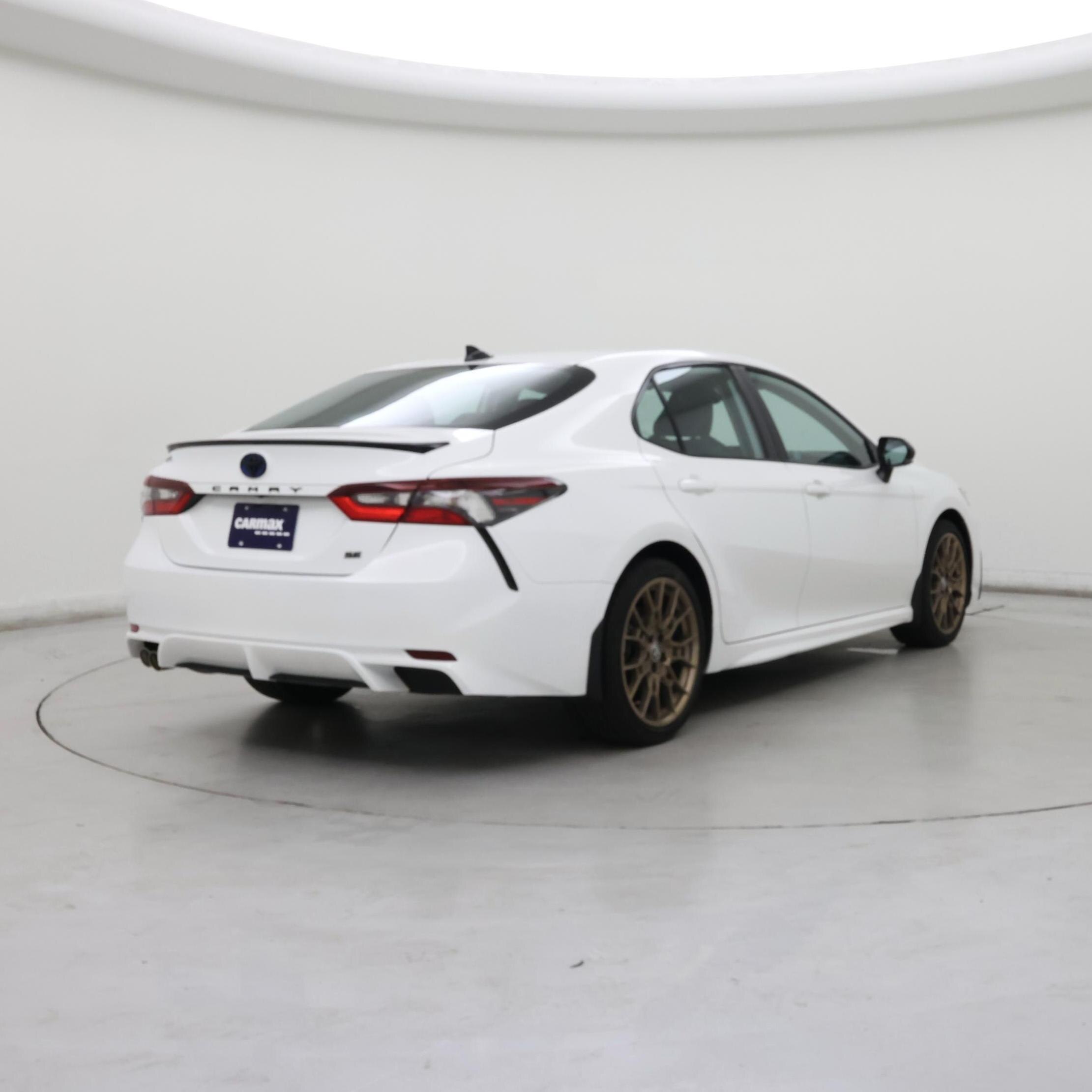 Thumbnail: 2024 Toyota Camry - 8