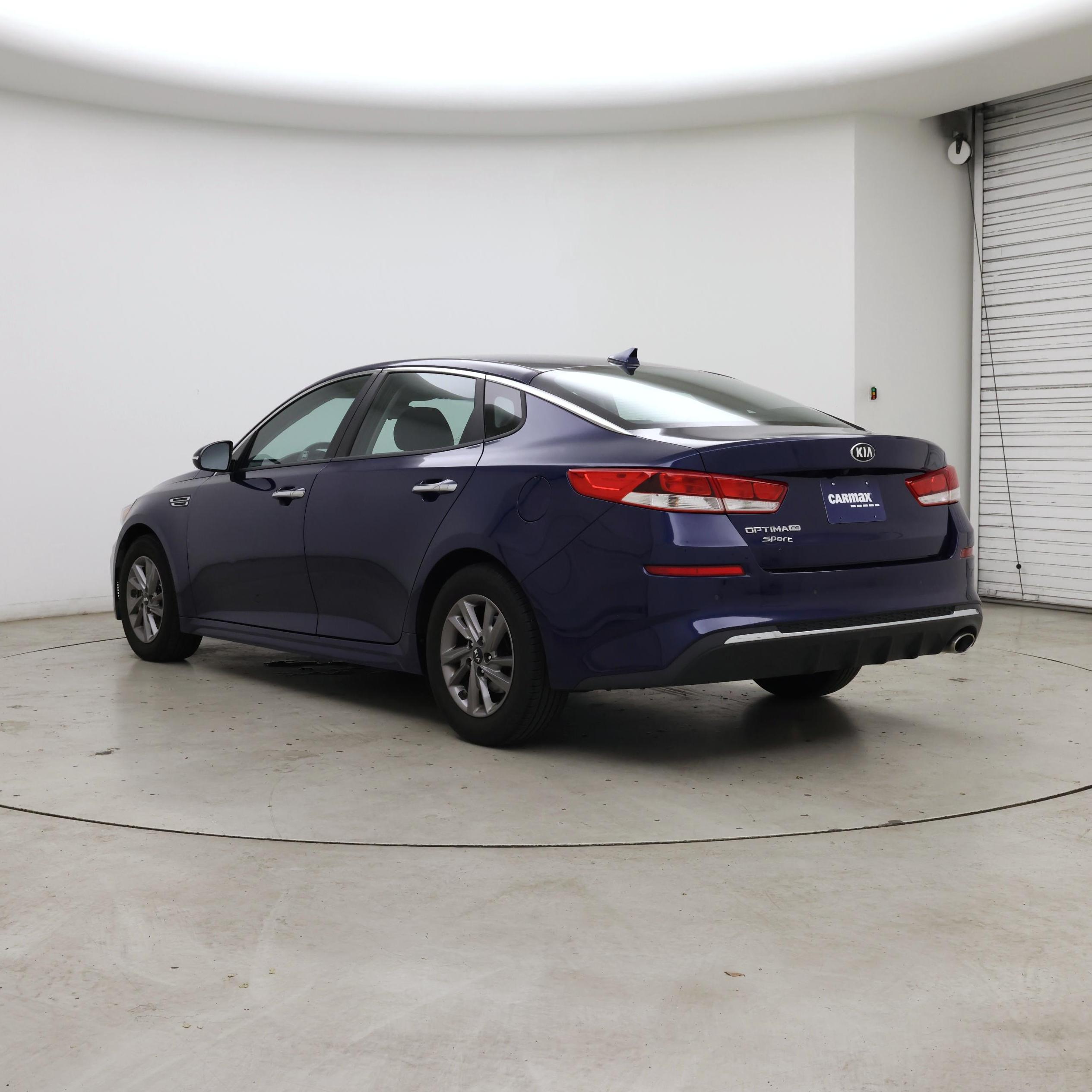 Thumbnail: 2020 Kia Optima - 2