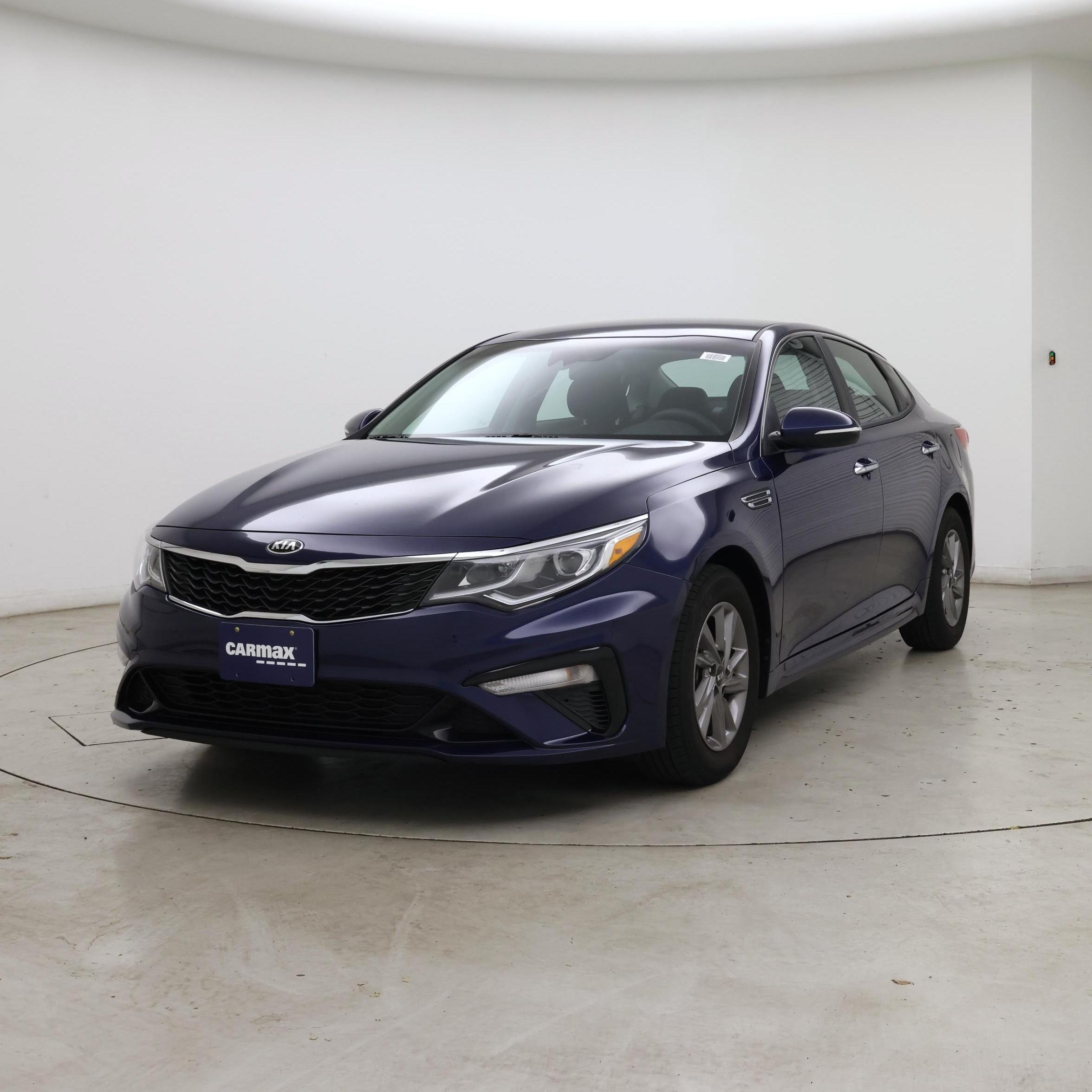 Thumbnail: 2020 Kia Optima - 4
