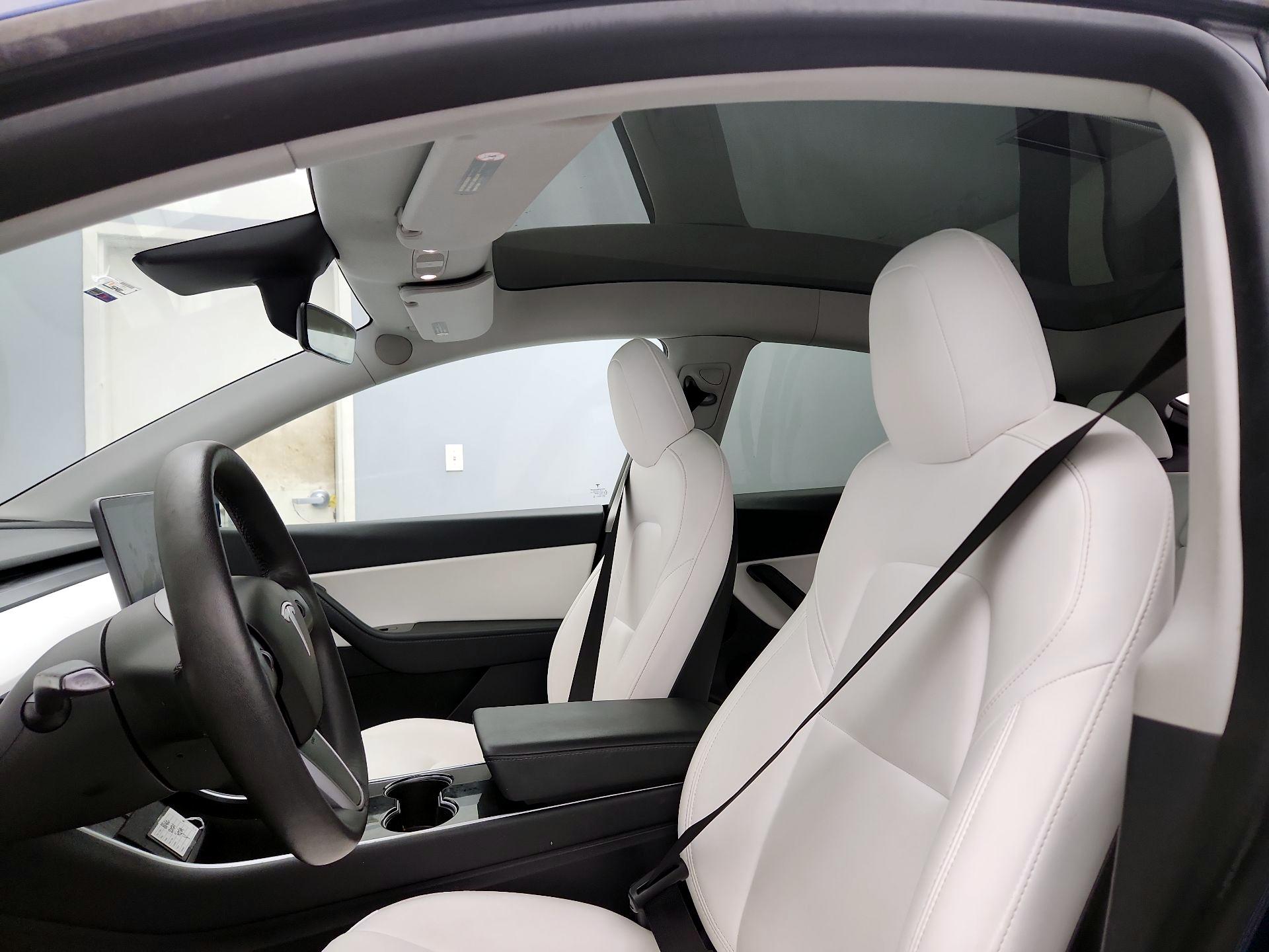 Thumbnail: 2021 Tesla Model Y - 18