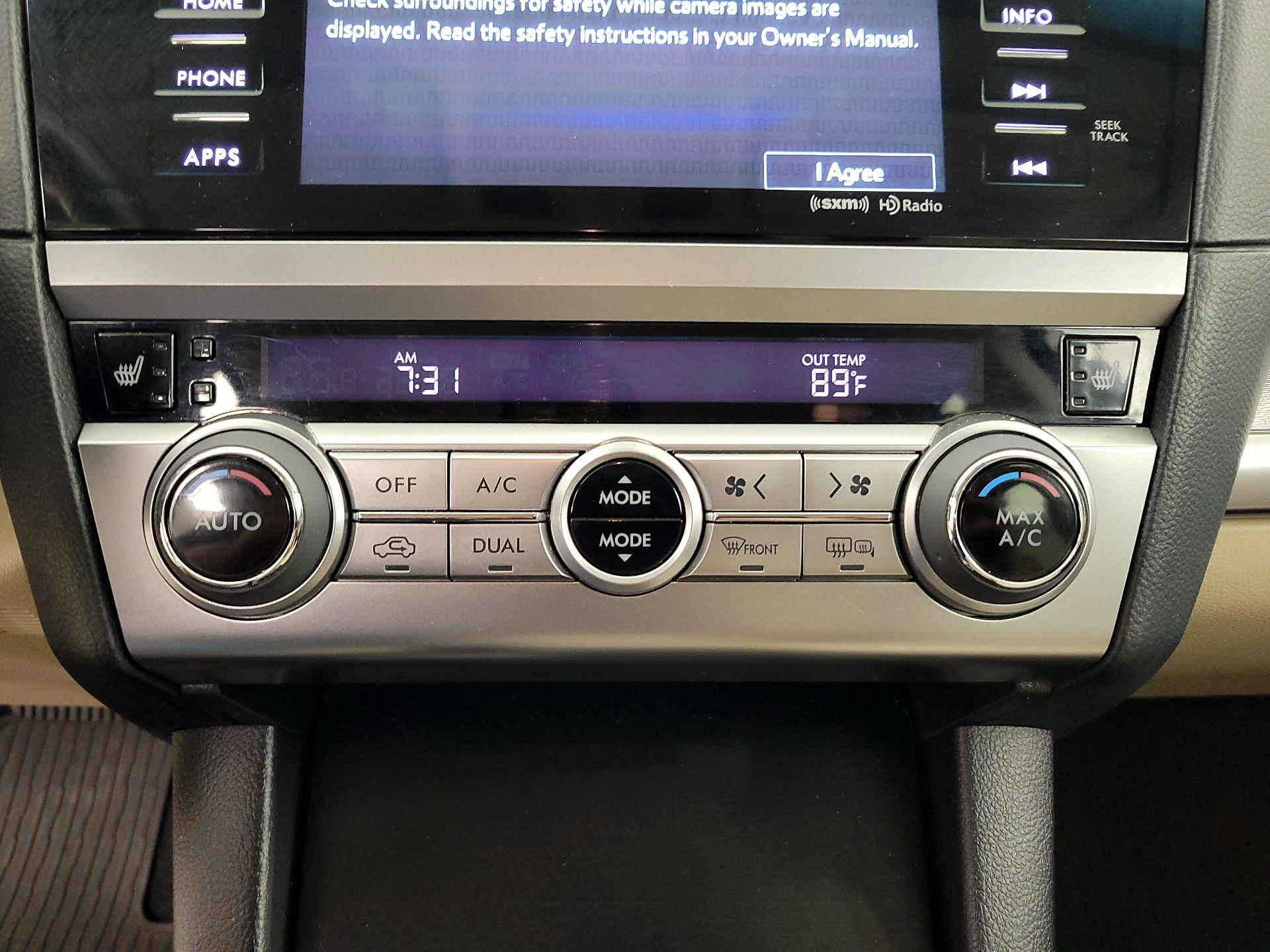 Thumbnail: 2016 Subaru Outback - 16