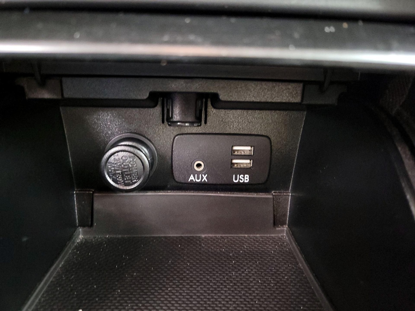 2016 Subaru Outback Premium - Photo 19