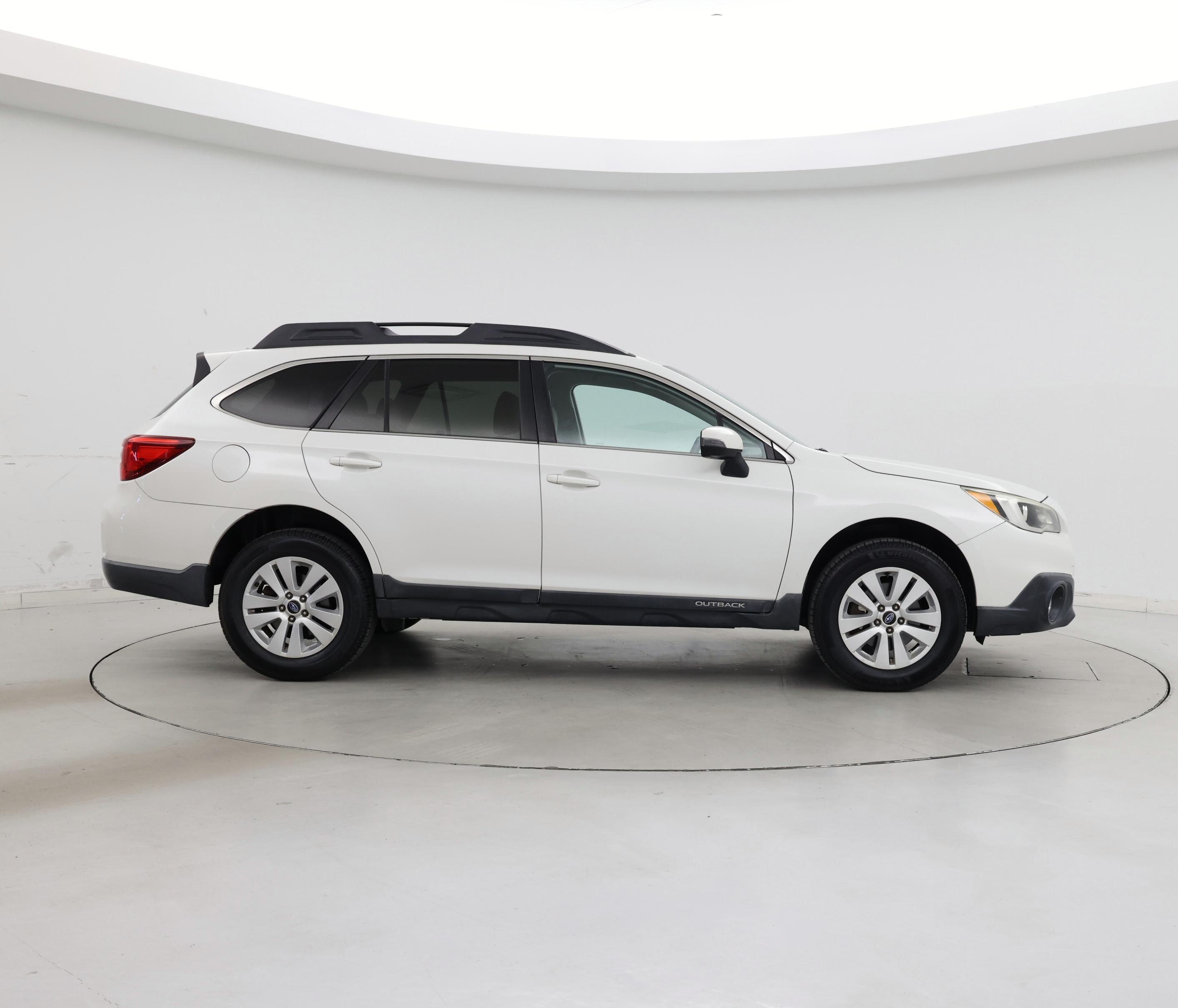 Thumbnail: 2016 Subaru Outback - 7