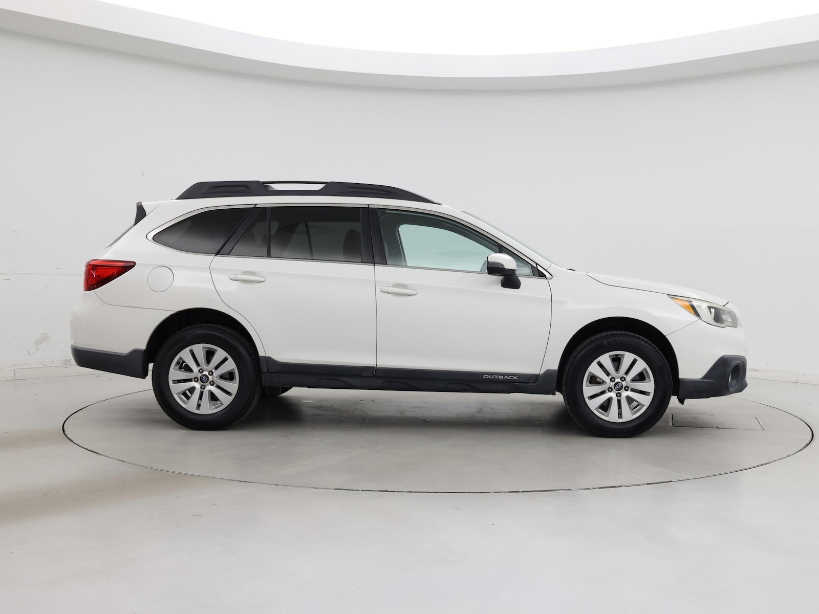 2016 Subaru Outback Premium - Photo 8