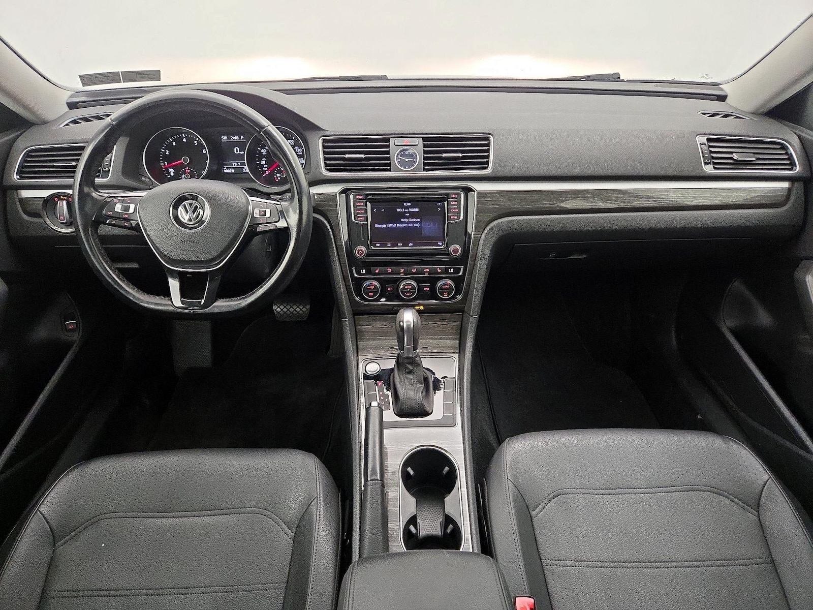 2017 Volkswagen Passat SE - Photo 10