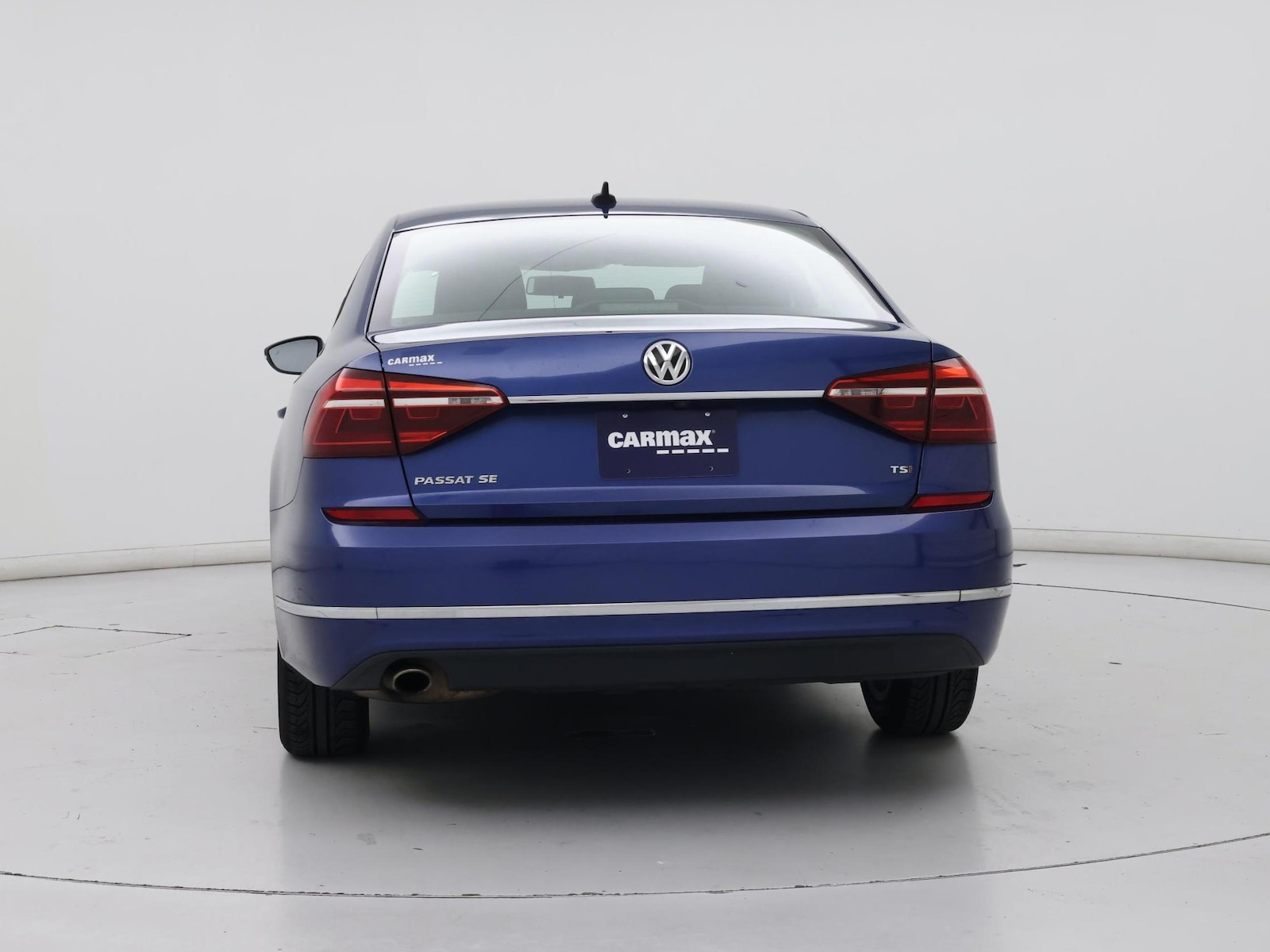 2017 Volkswagen Passat SE - Photo 7
