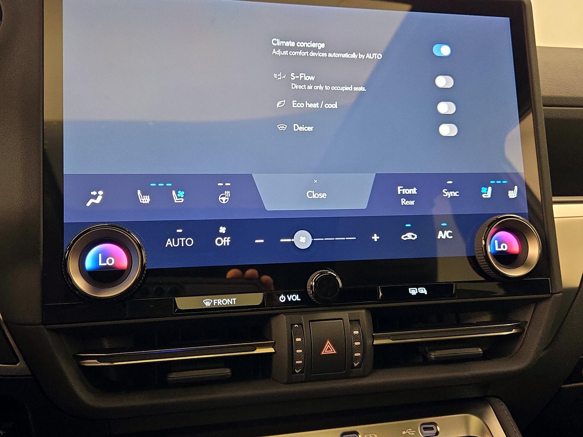 Thumbnail: 2025 Lexus GX - 16