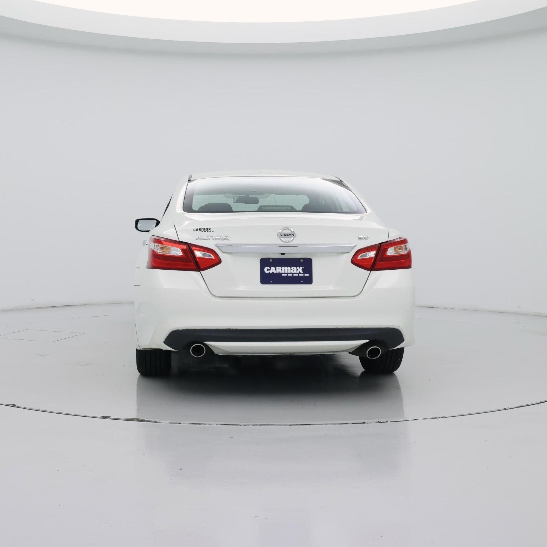 Thumbnail: 2017 Nissan Altima - 6