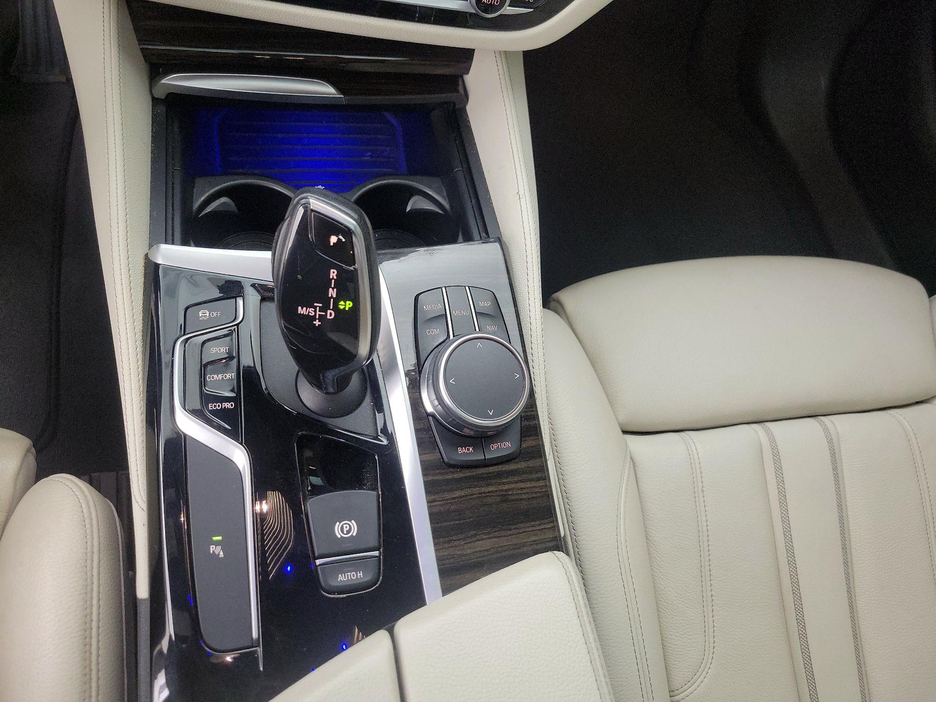 Thumbnail: 2019 BMW 5 Series - 17