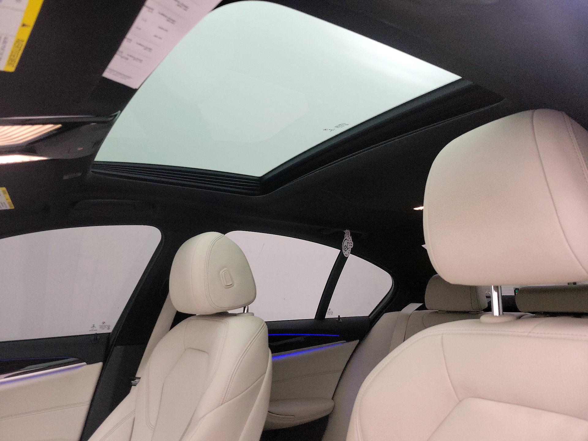 Thumbnail: 2019 BMW 5 Series - 19