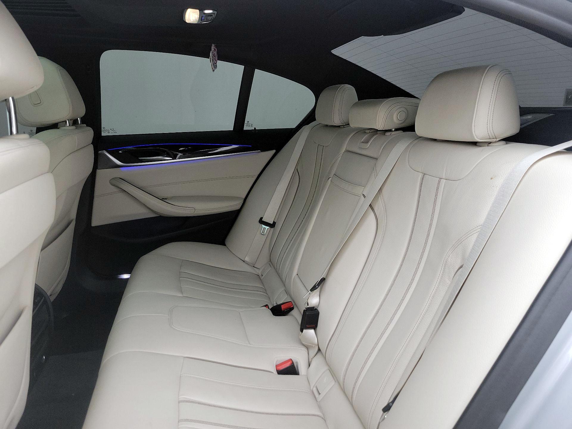 Thumbnail: 2019 BMW 5 Series - 20