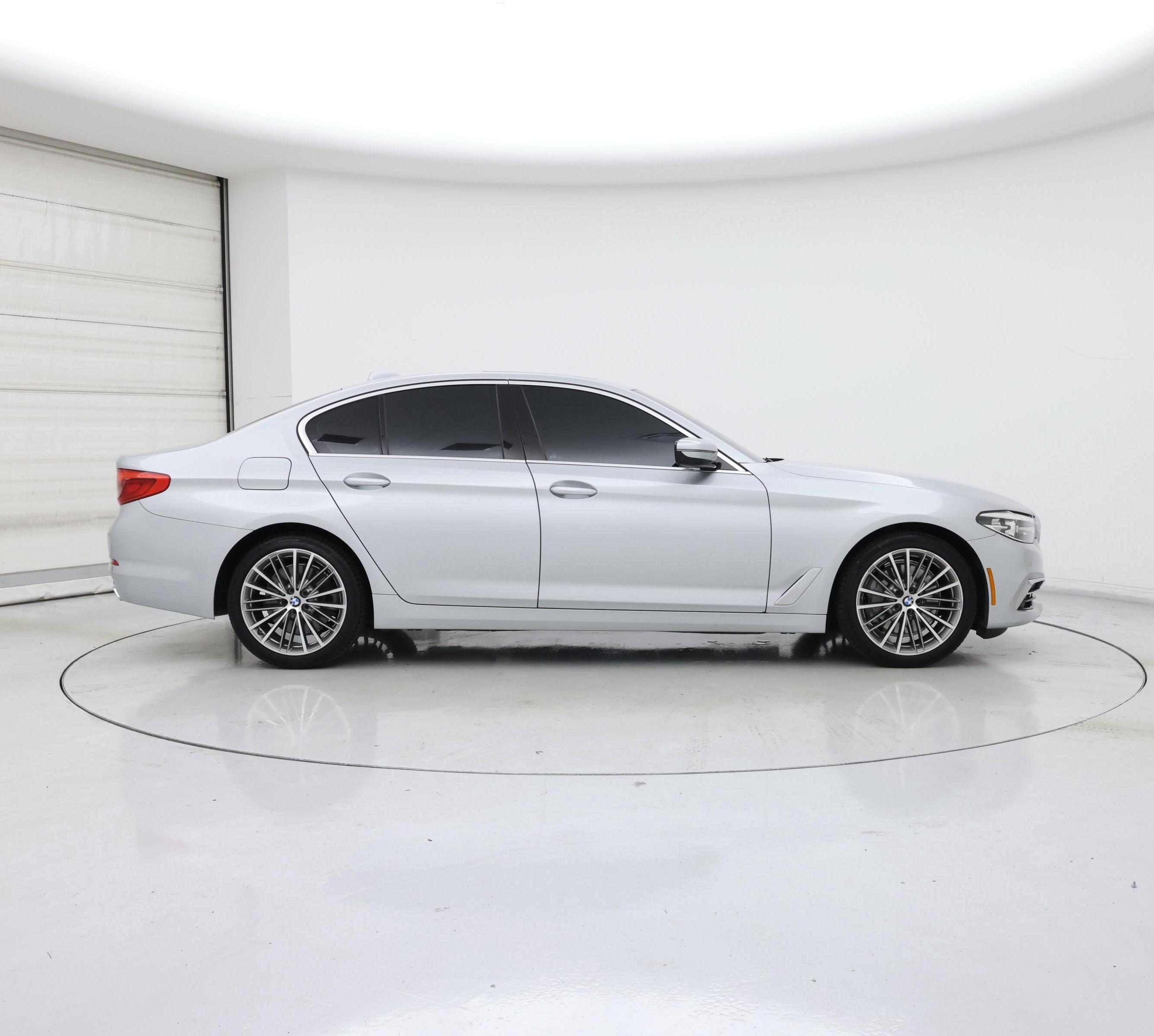 Thumbnail: 2019 BMW 5 Series - 7