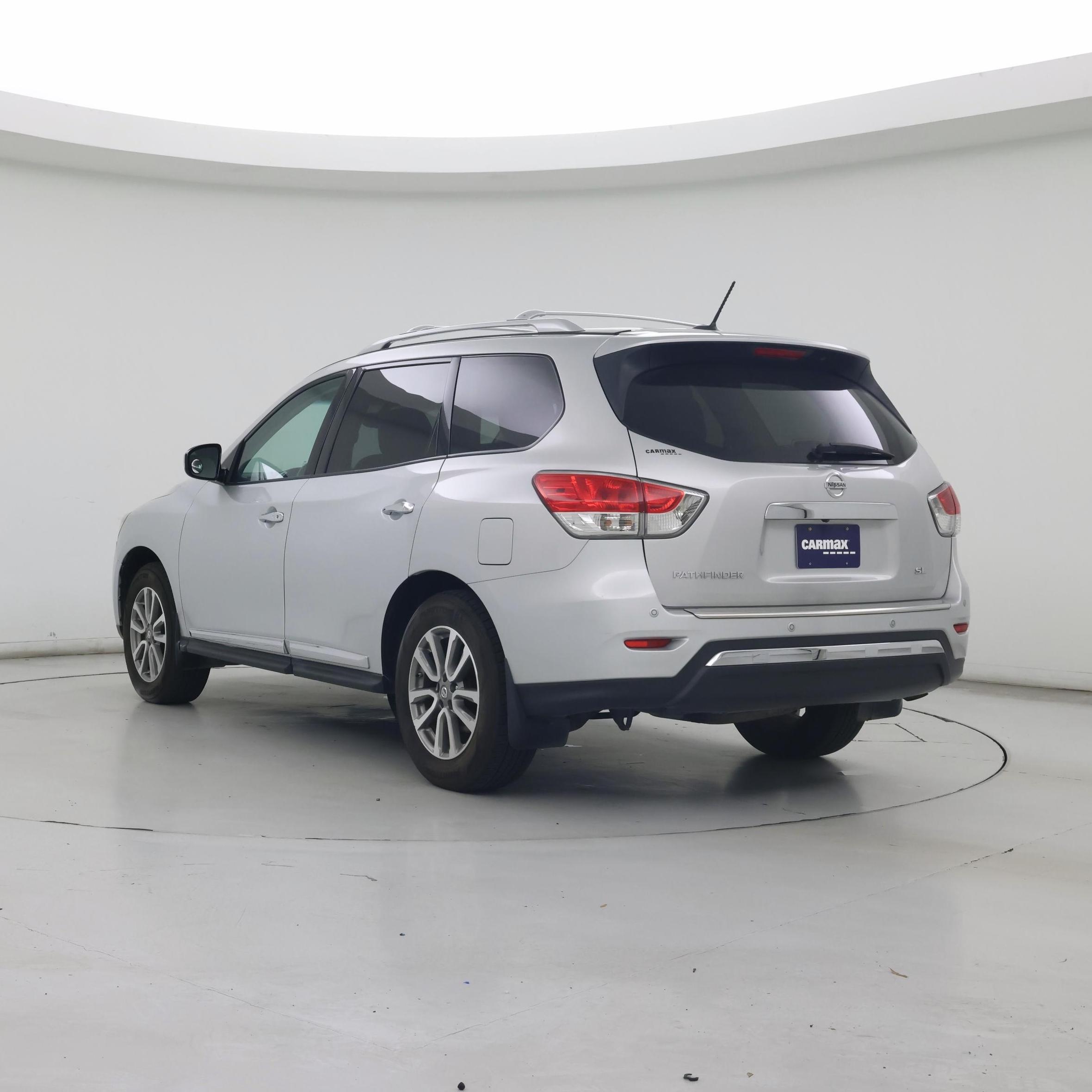 Thumbnail: 2014 Nissan Pathfinder - 2